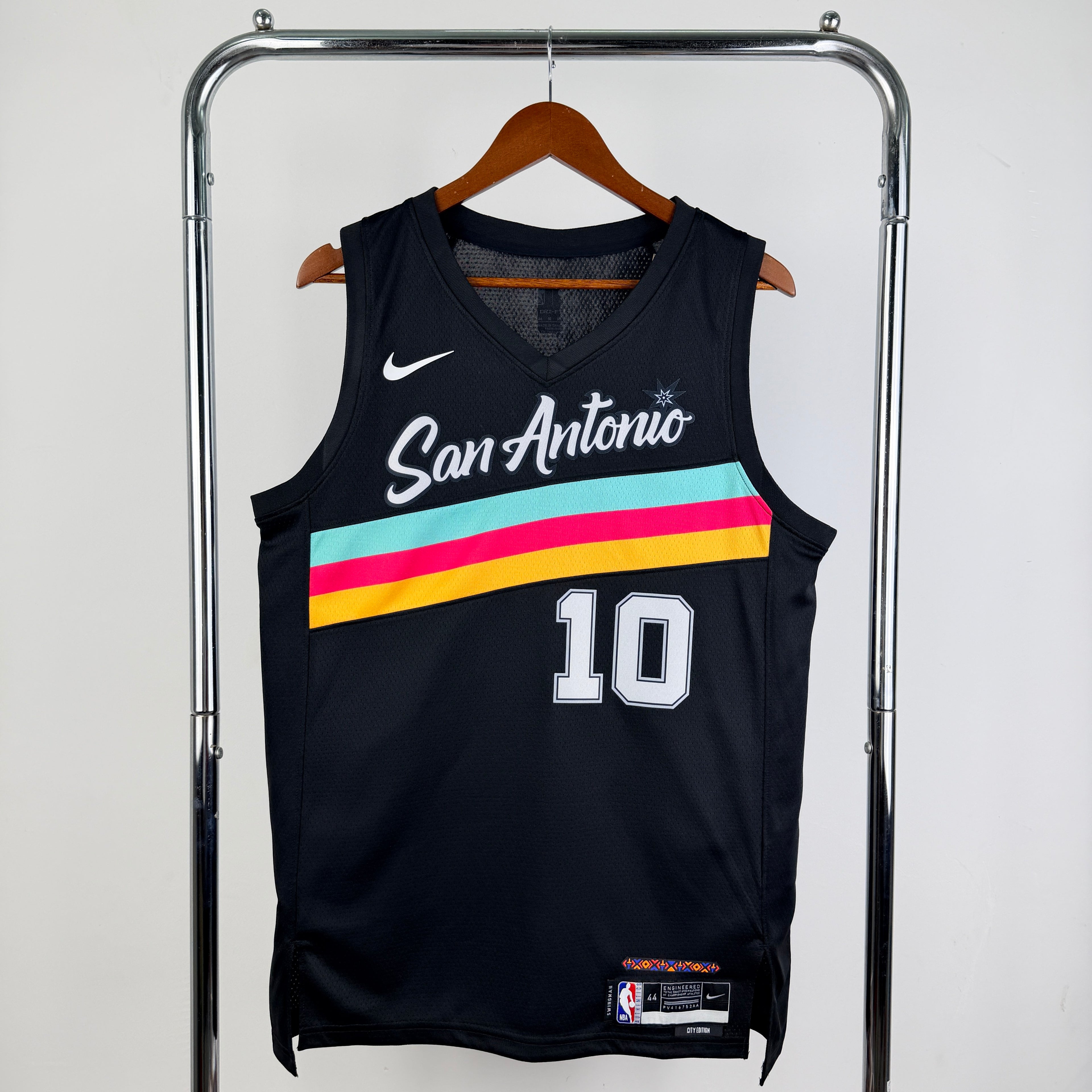 San Antonio Spurs City Edition #10 (2025-26)