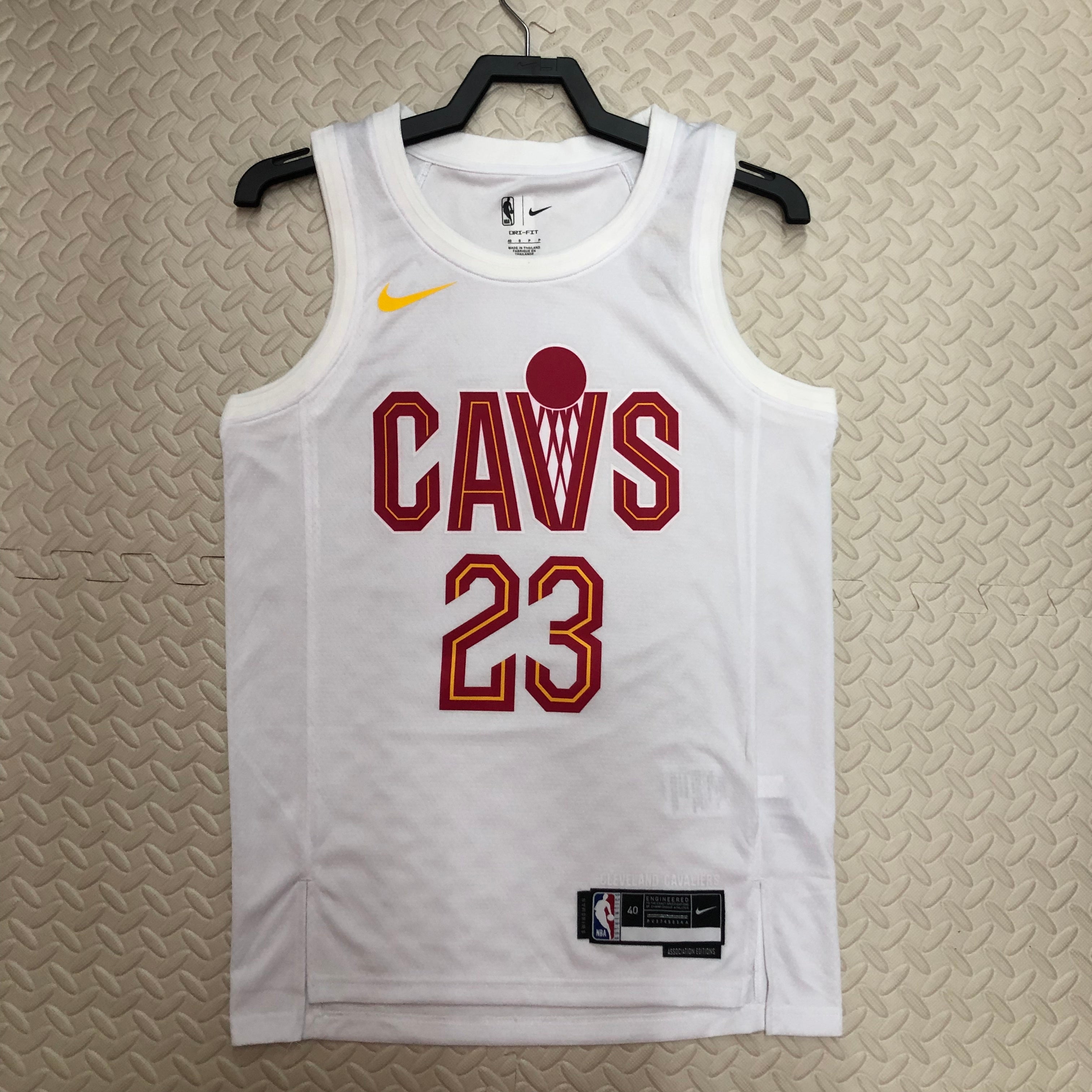 Cleveland Cavaliers Home #23 LeBron James (2022-23)