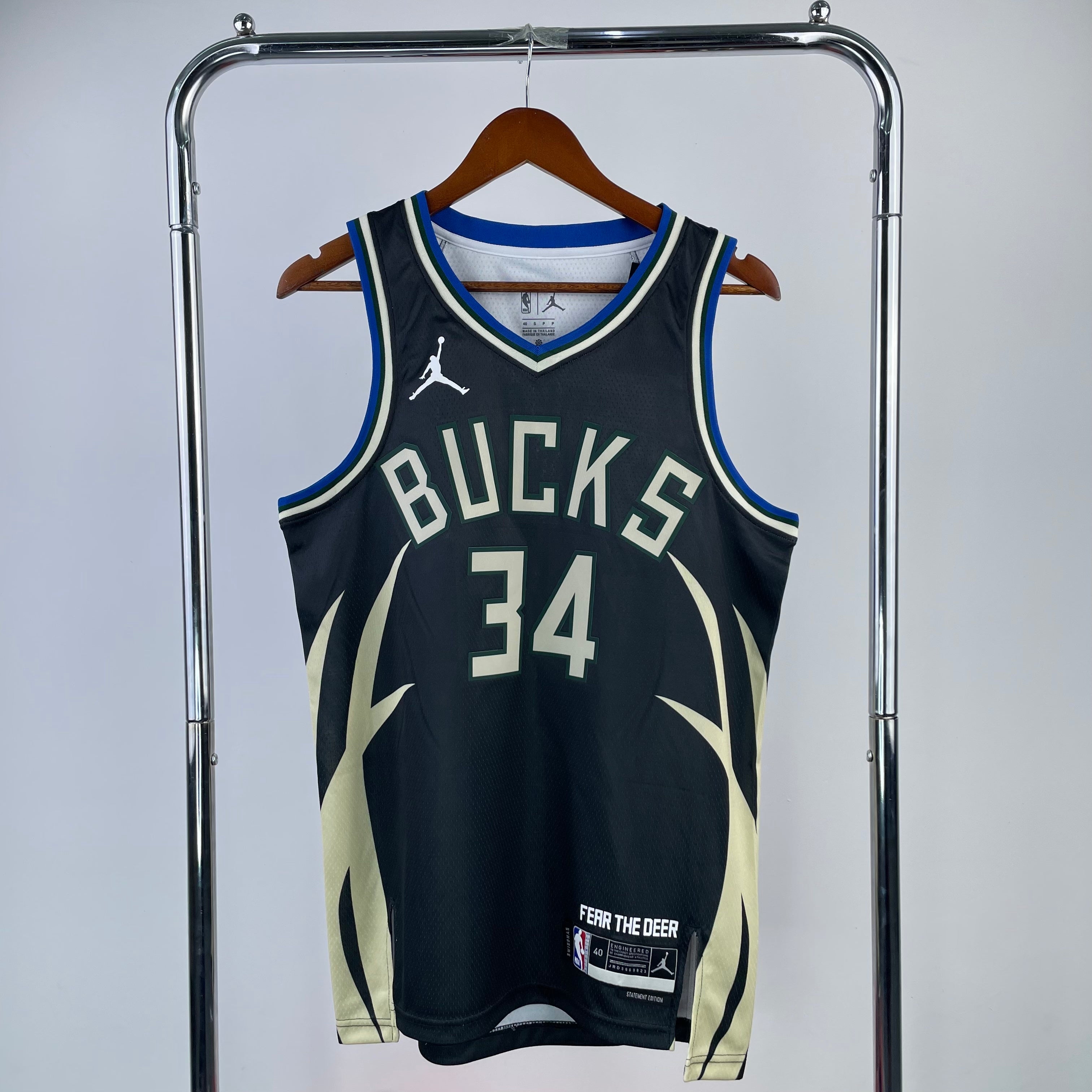 Milwaukee Bucks #34 (2022-23)