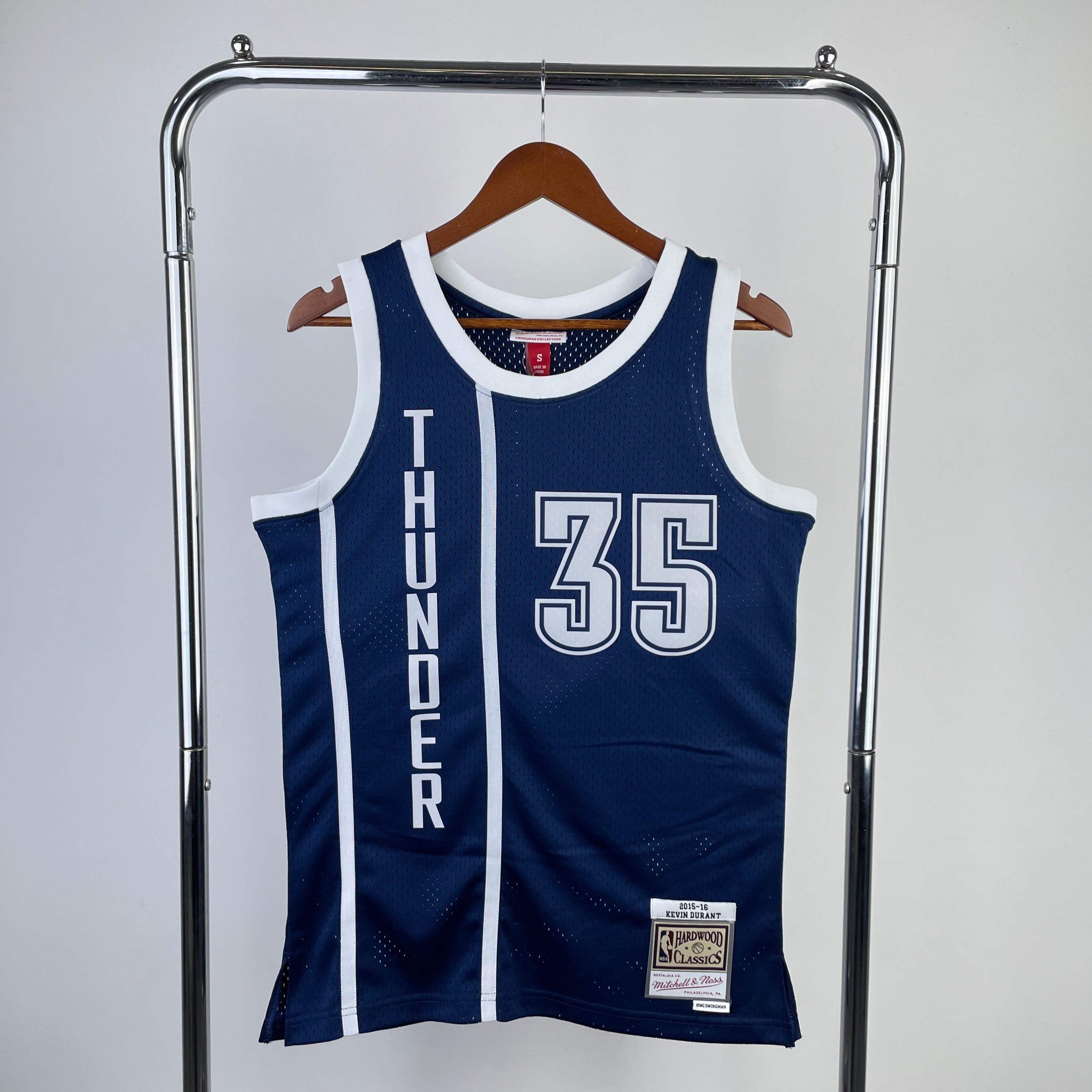 Oklahoma City Thunder Retro #35 Kevin Durant