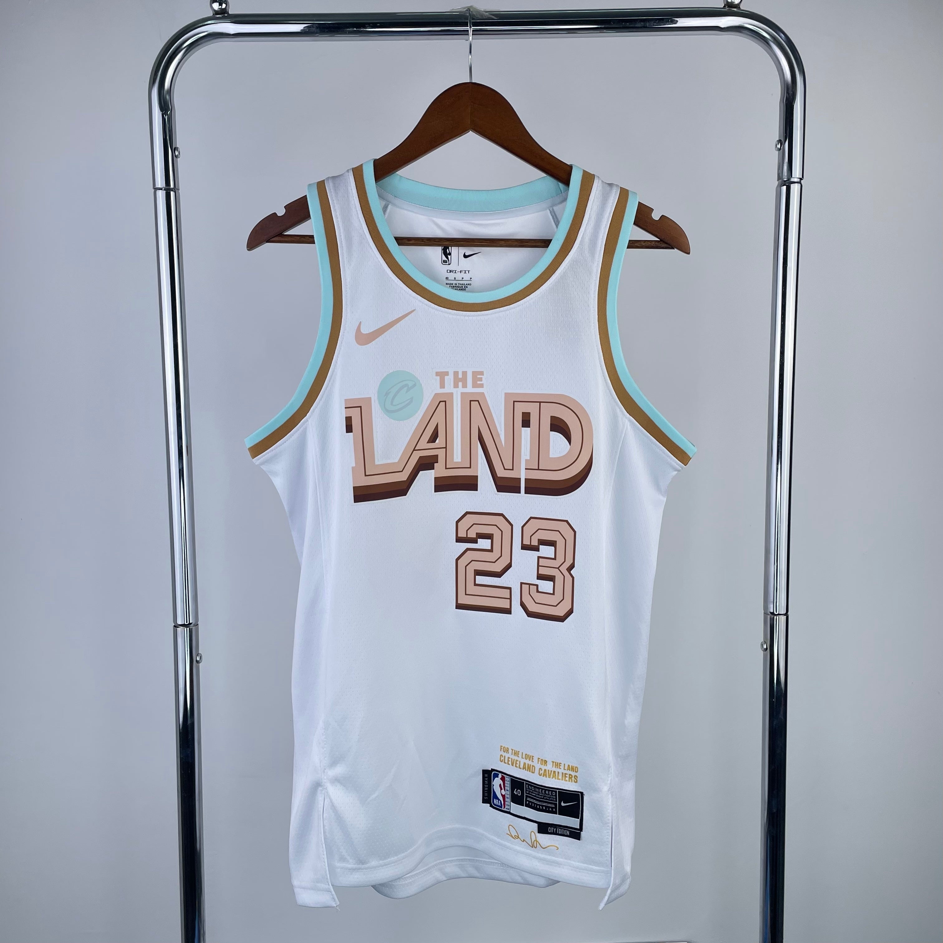 Cleveland Cavaliers City Edition #23 LeBron James (2022-23)