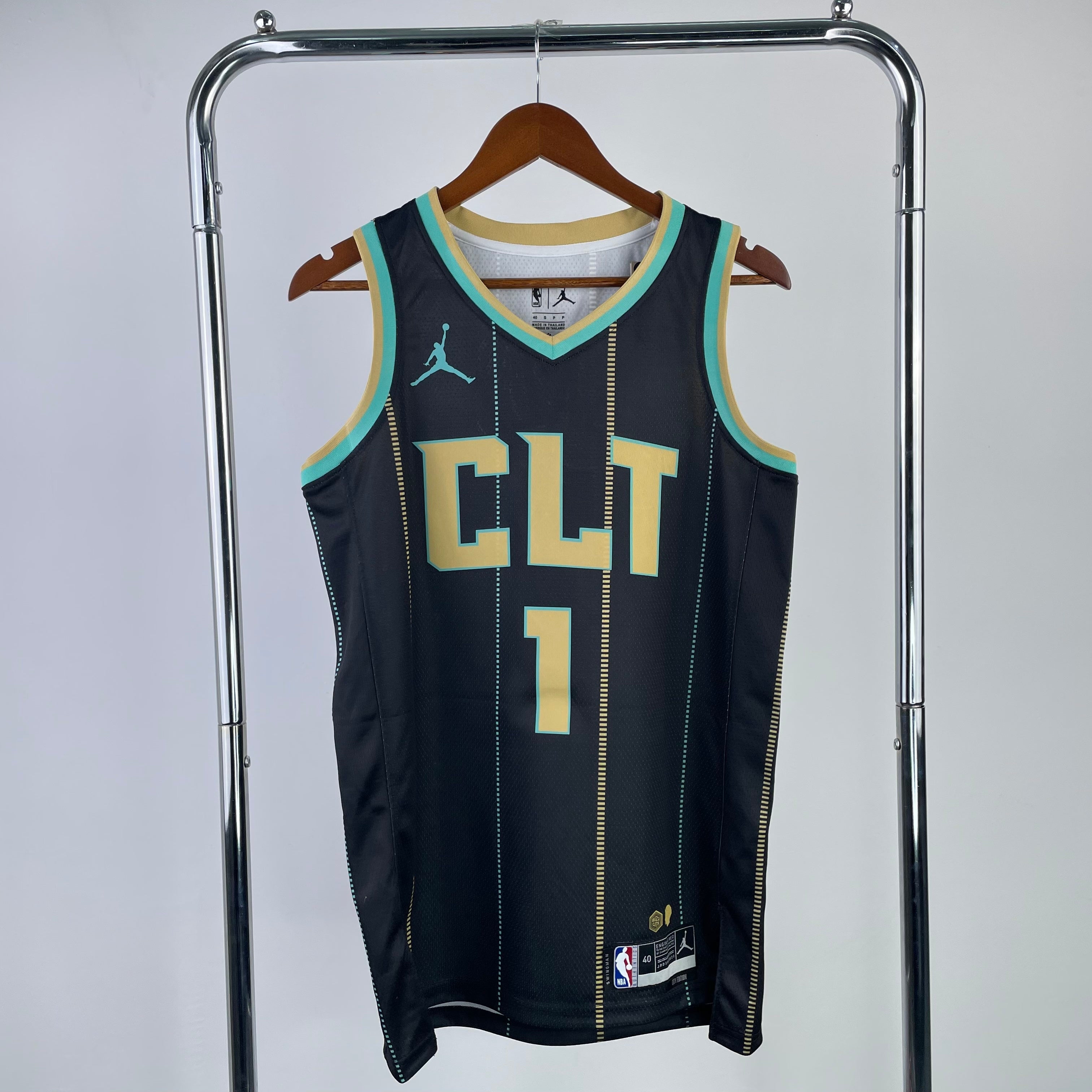 Charlotte Hornets City Edition #1 (2022-23)