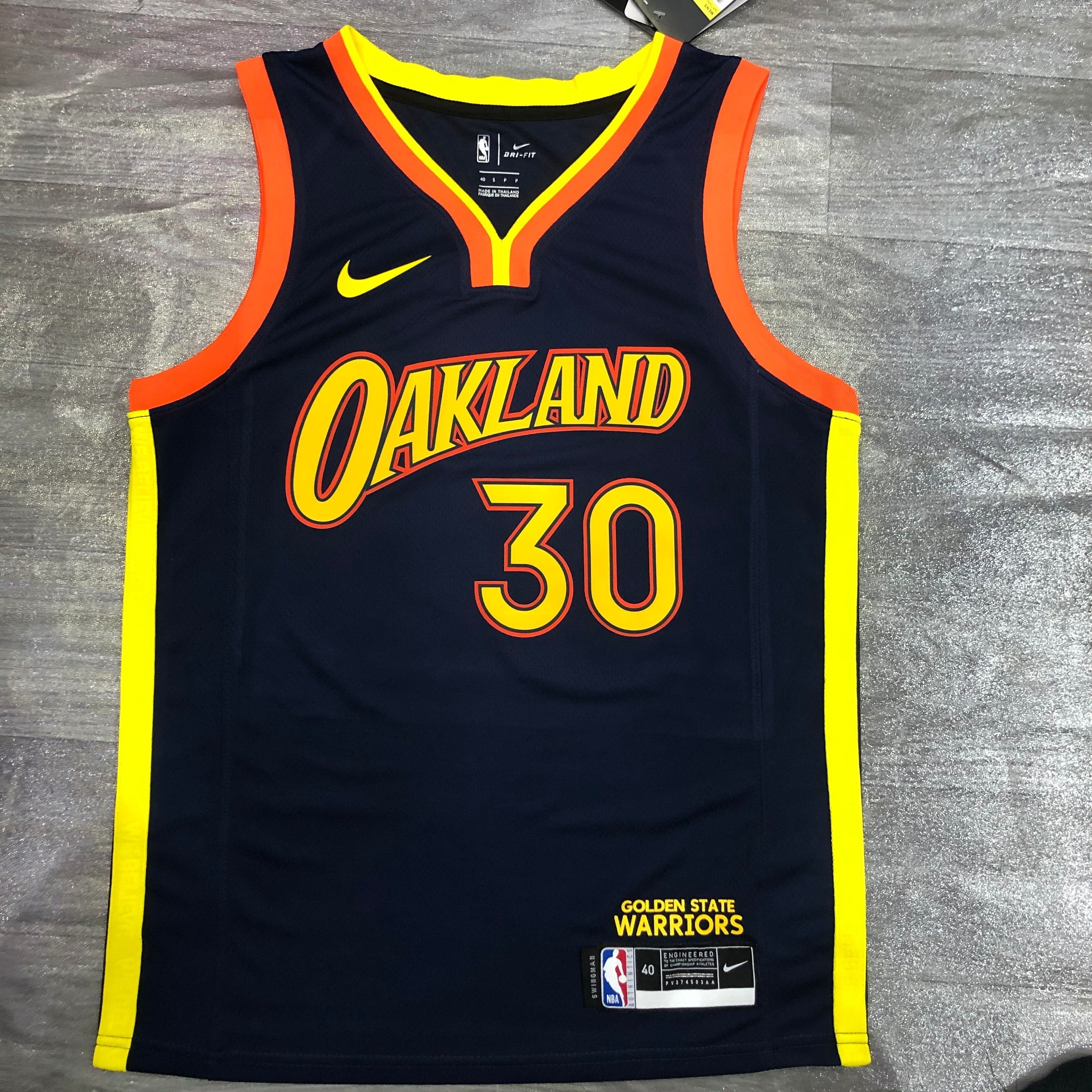 Golden State Warriors City Edition #30 Stephen Curry (2020-21)