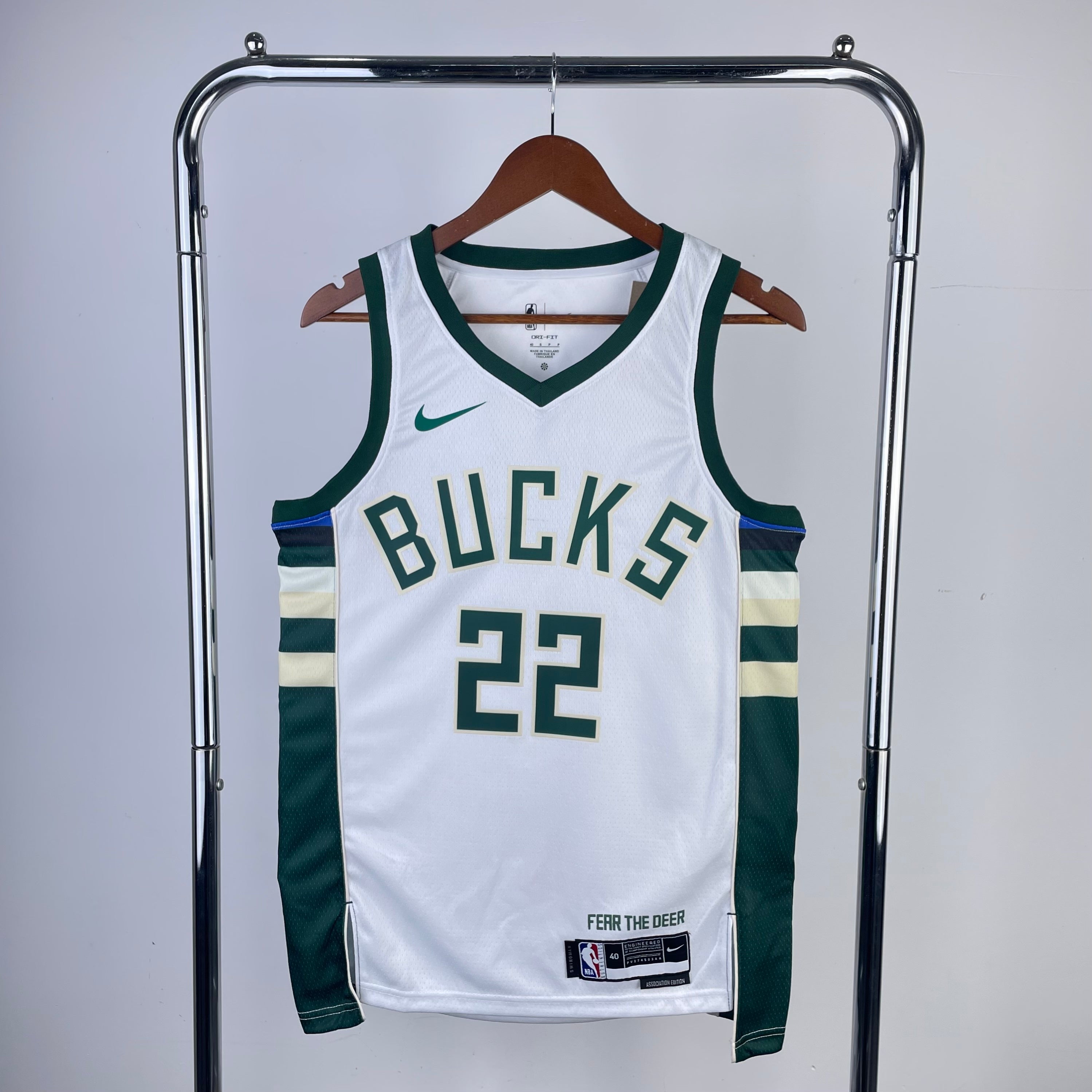Milwaukee Bucks Home #22 (2022-23)