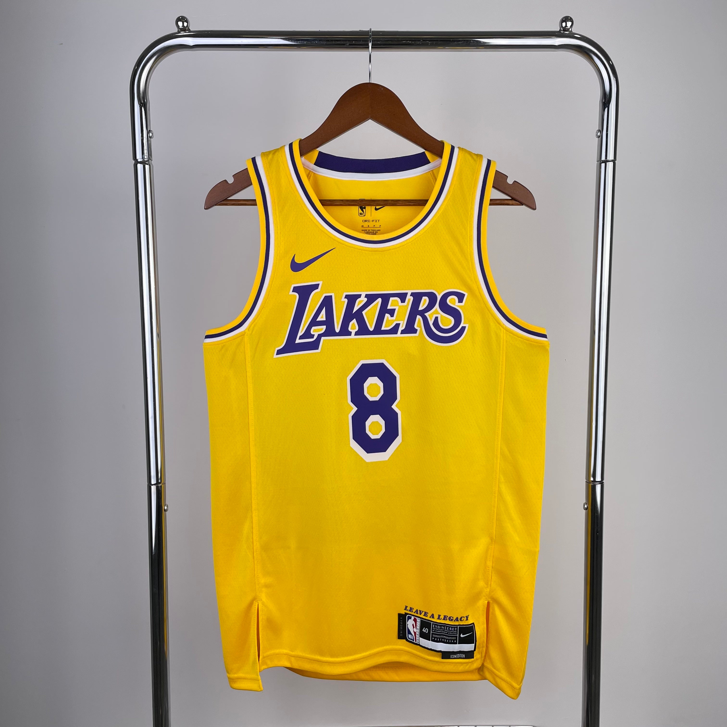 Los Angeles Lakers #8 Kobe Bryant (2022-23)