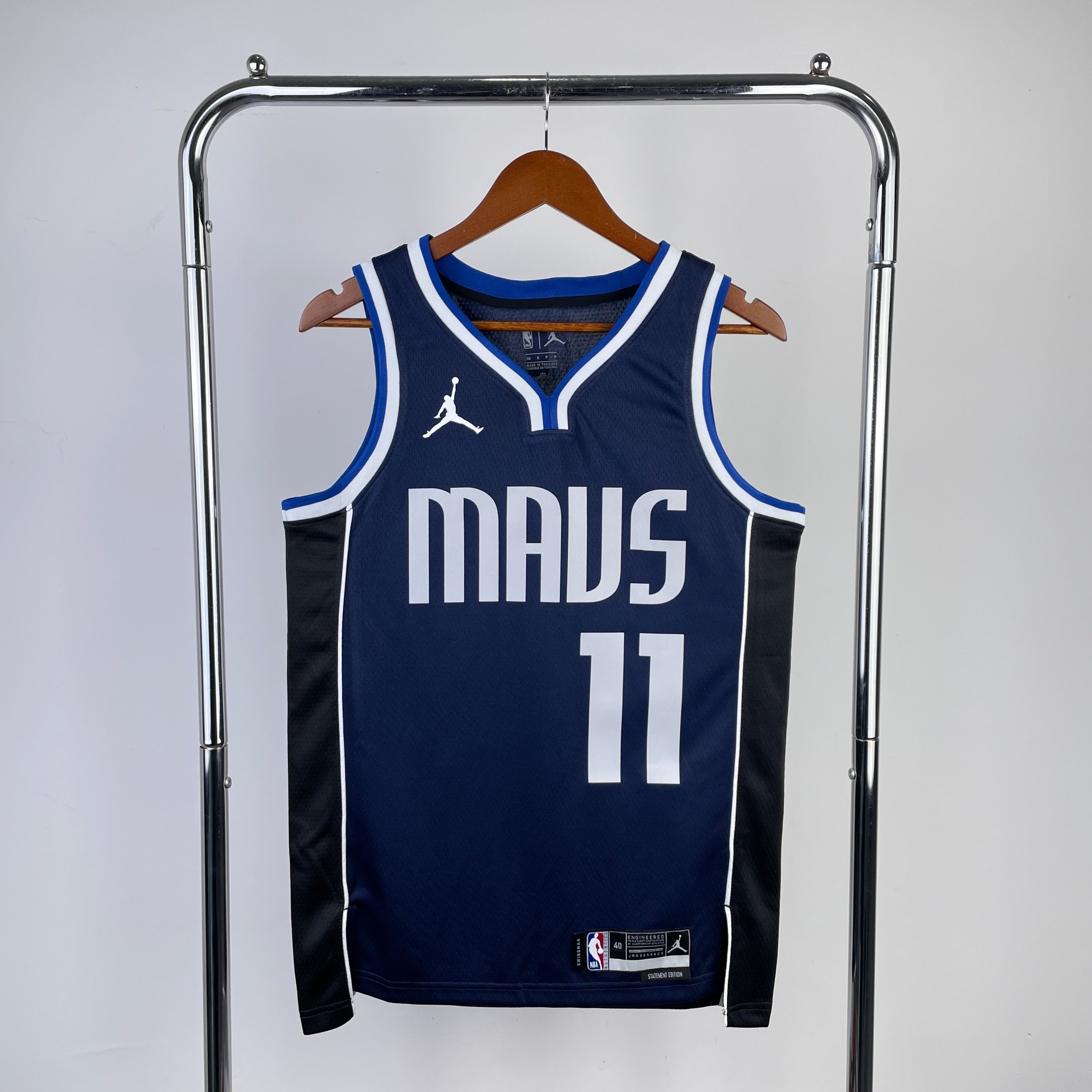 Dallas Mavericks Jordan Brand #11 Kyrie Irving (2022-23)