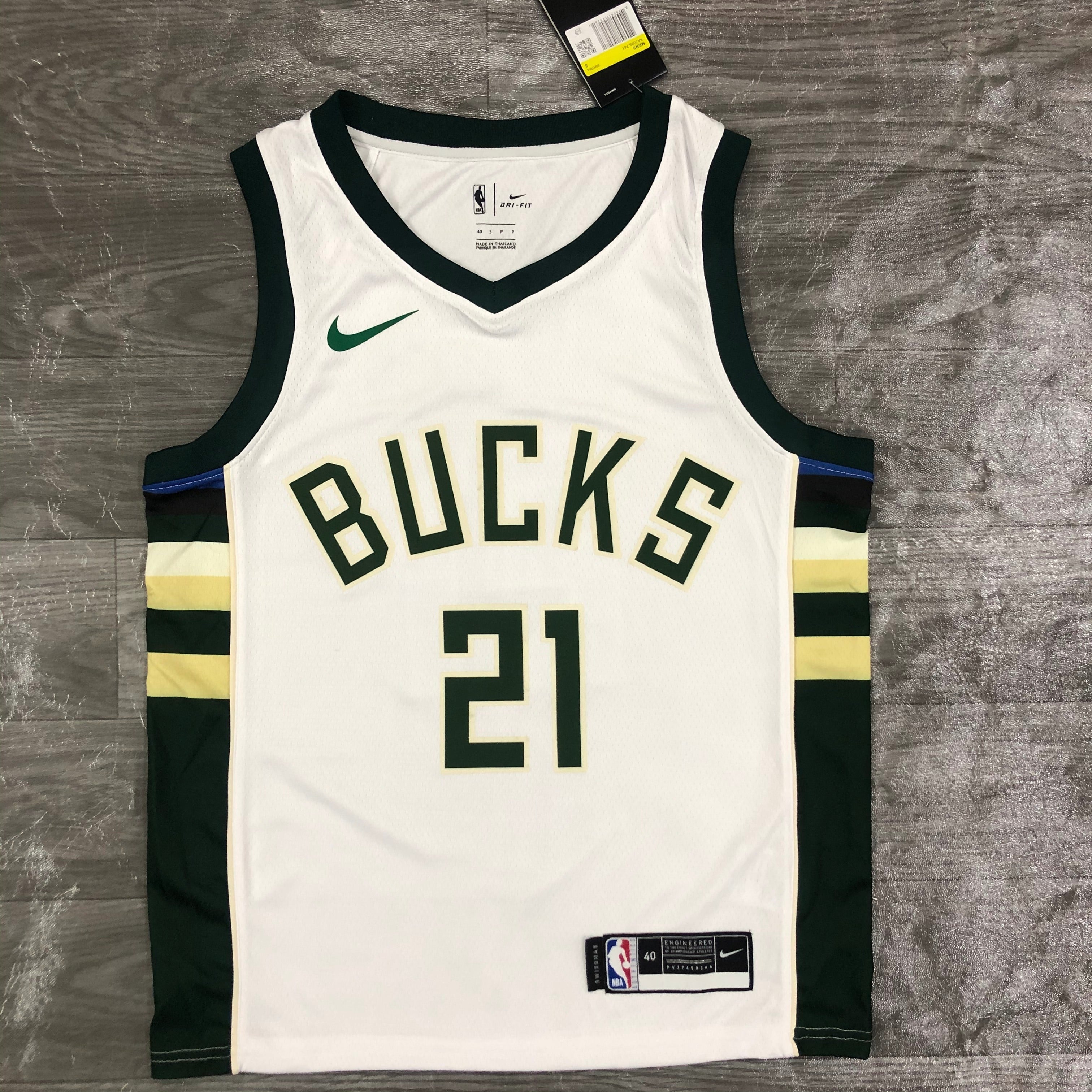 Milwaukee Bucks Home #21 (2020-21)