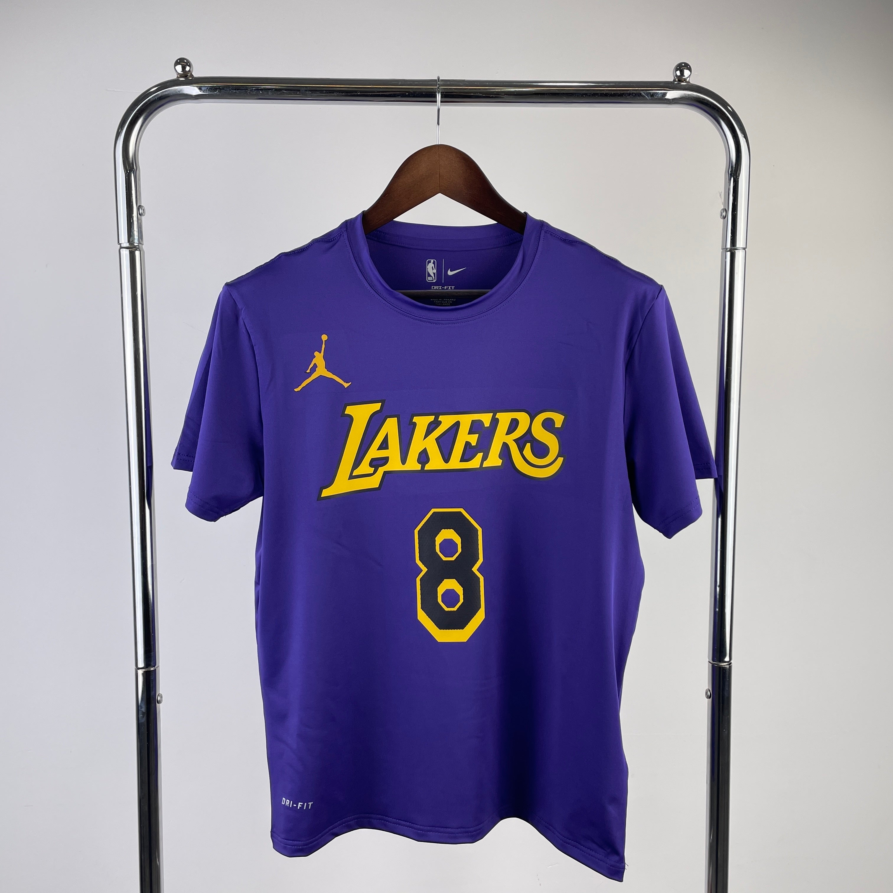 Los Angeles Lakers Jordan Brand #8 T-Shirt (2022-23)