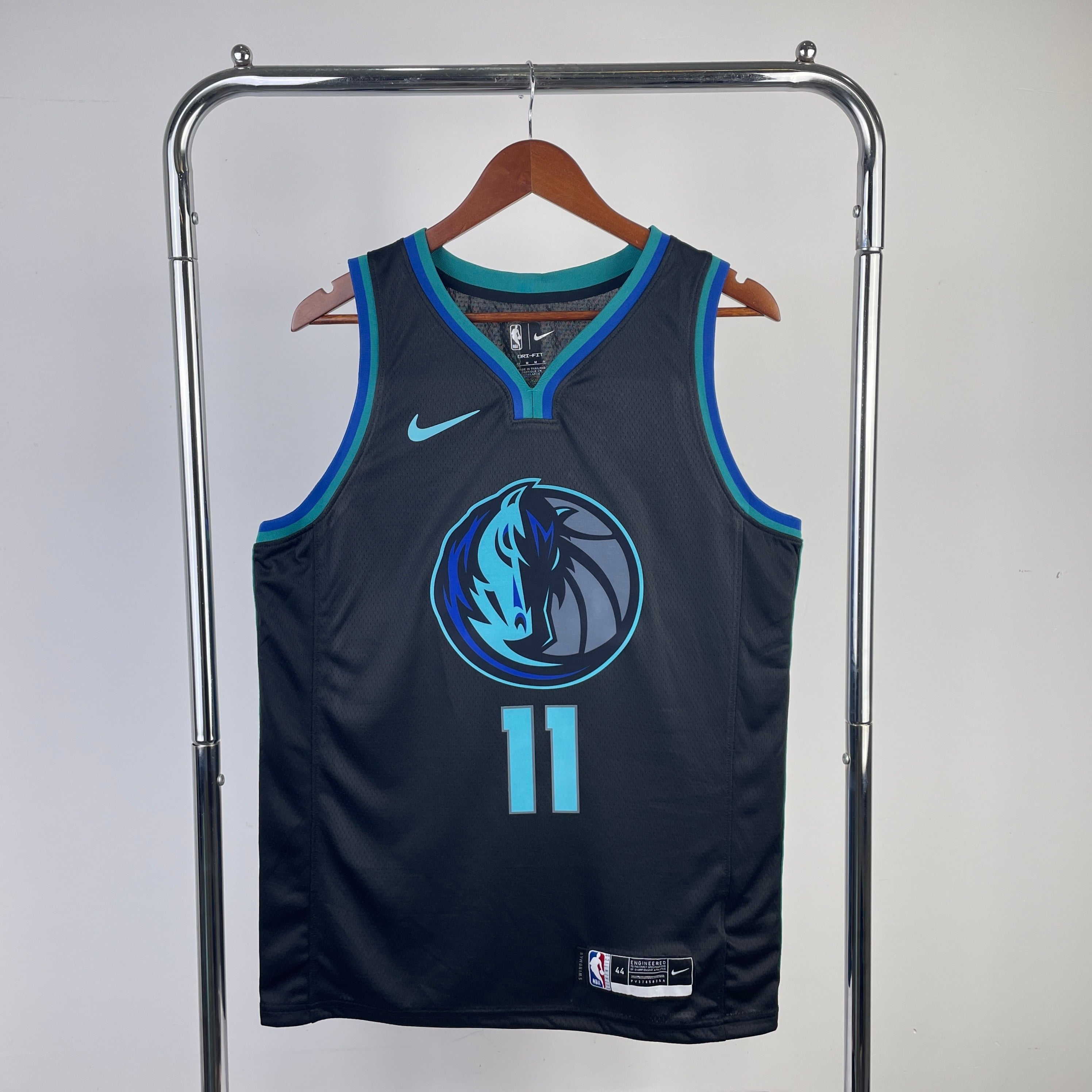 Dallas Mavericks #11 Kyrie Irving