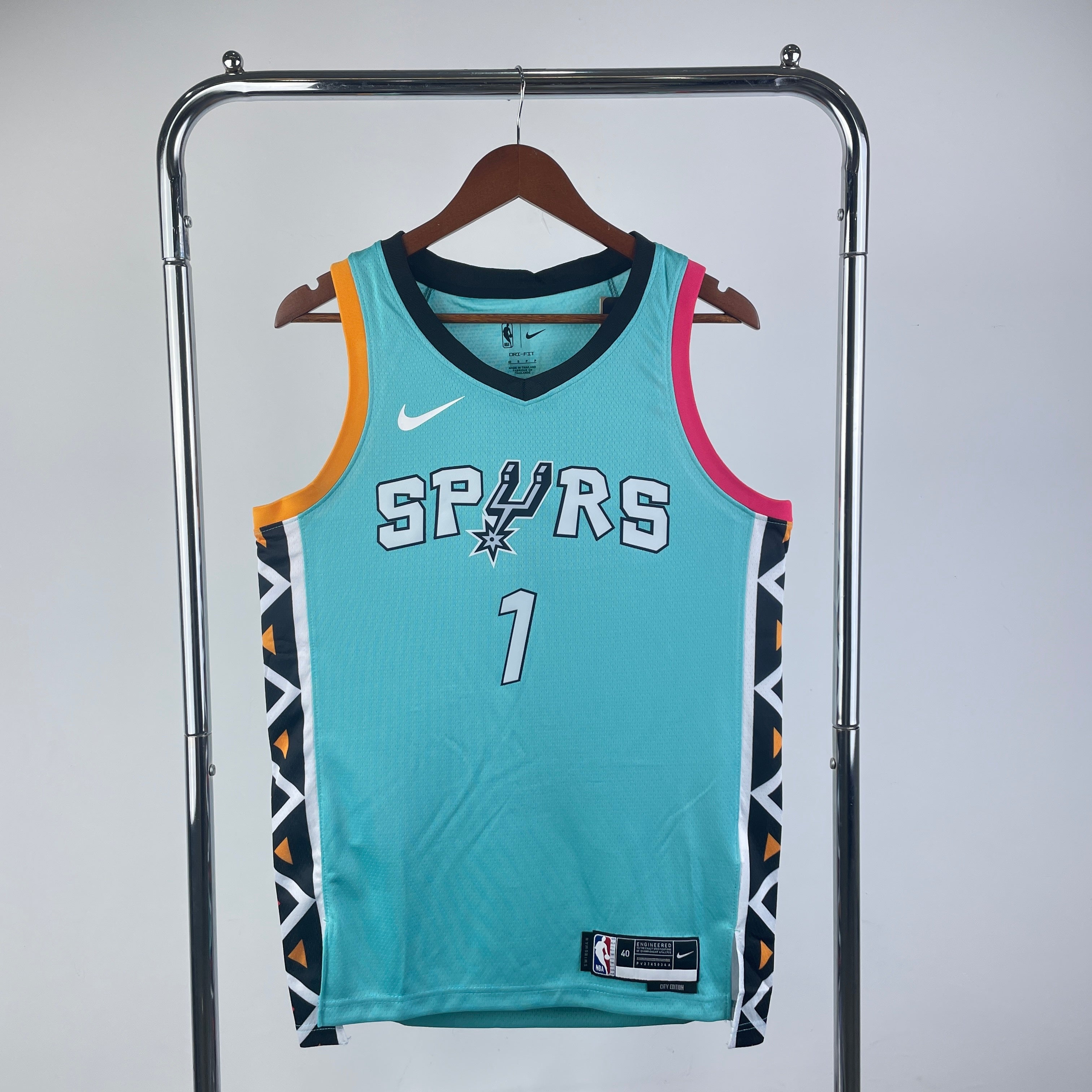 San Antonio Spurs City Edition #1 Victor Wembanyama (2022-23)