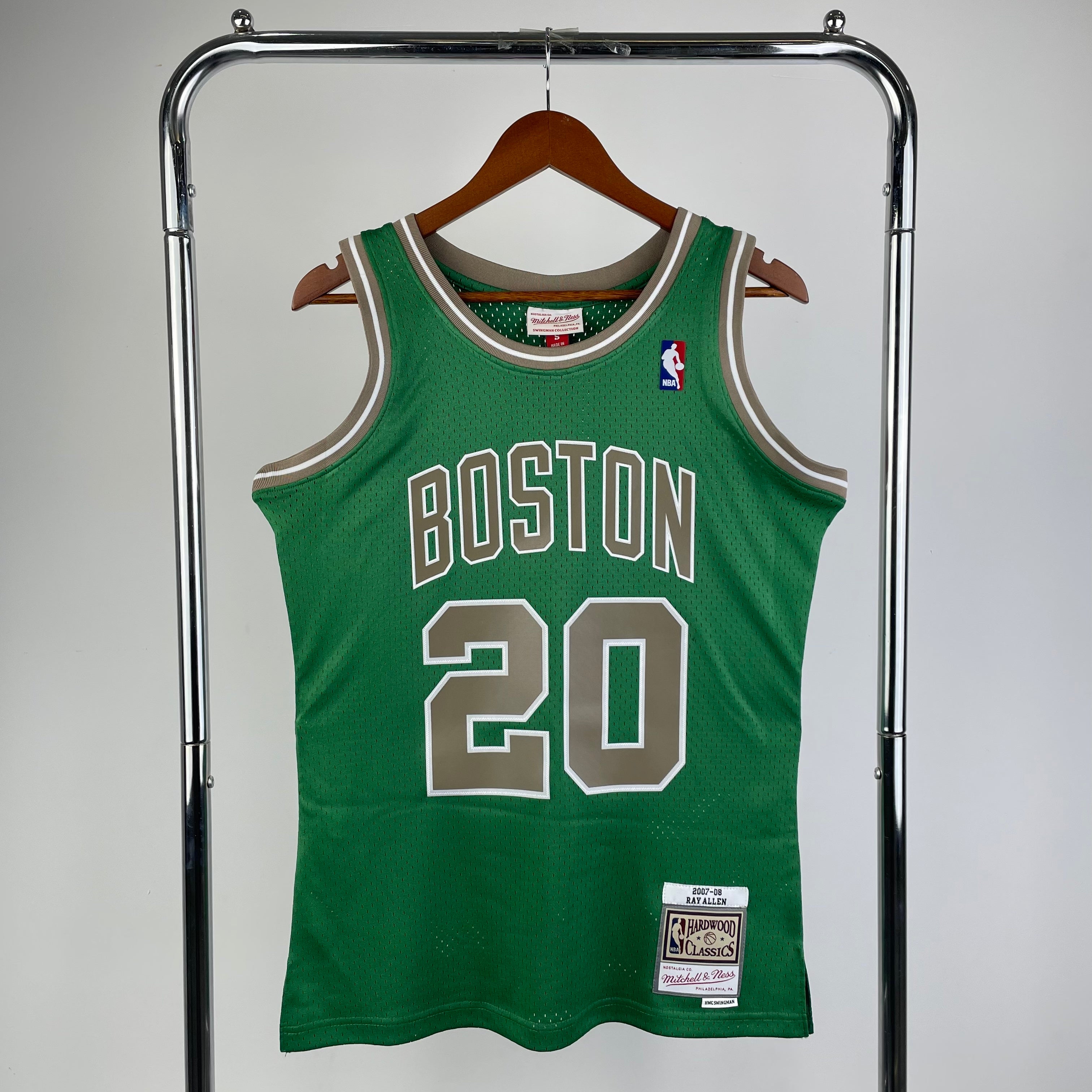 Boston Celtics Retro #20