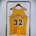 Los Angeles Lakers Retro #32