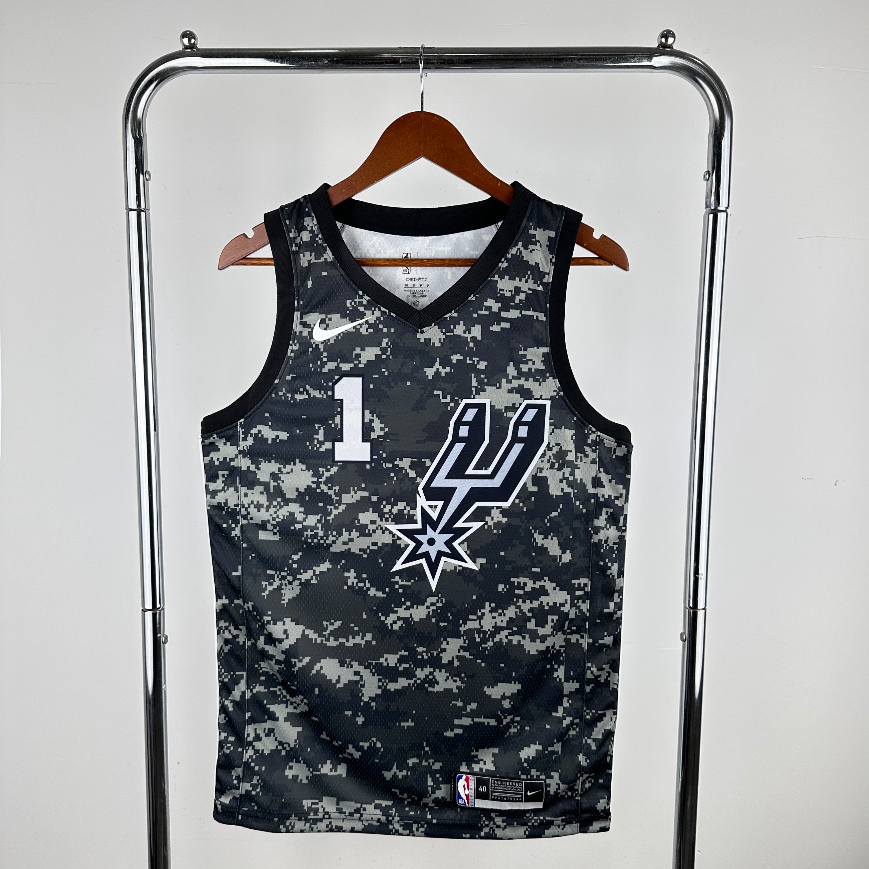 San Antonio Spurs #1 Victor Wembanyama