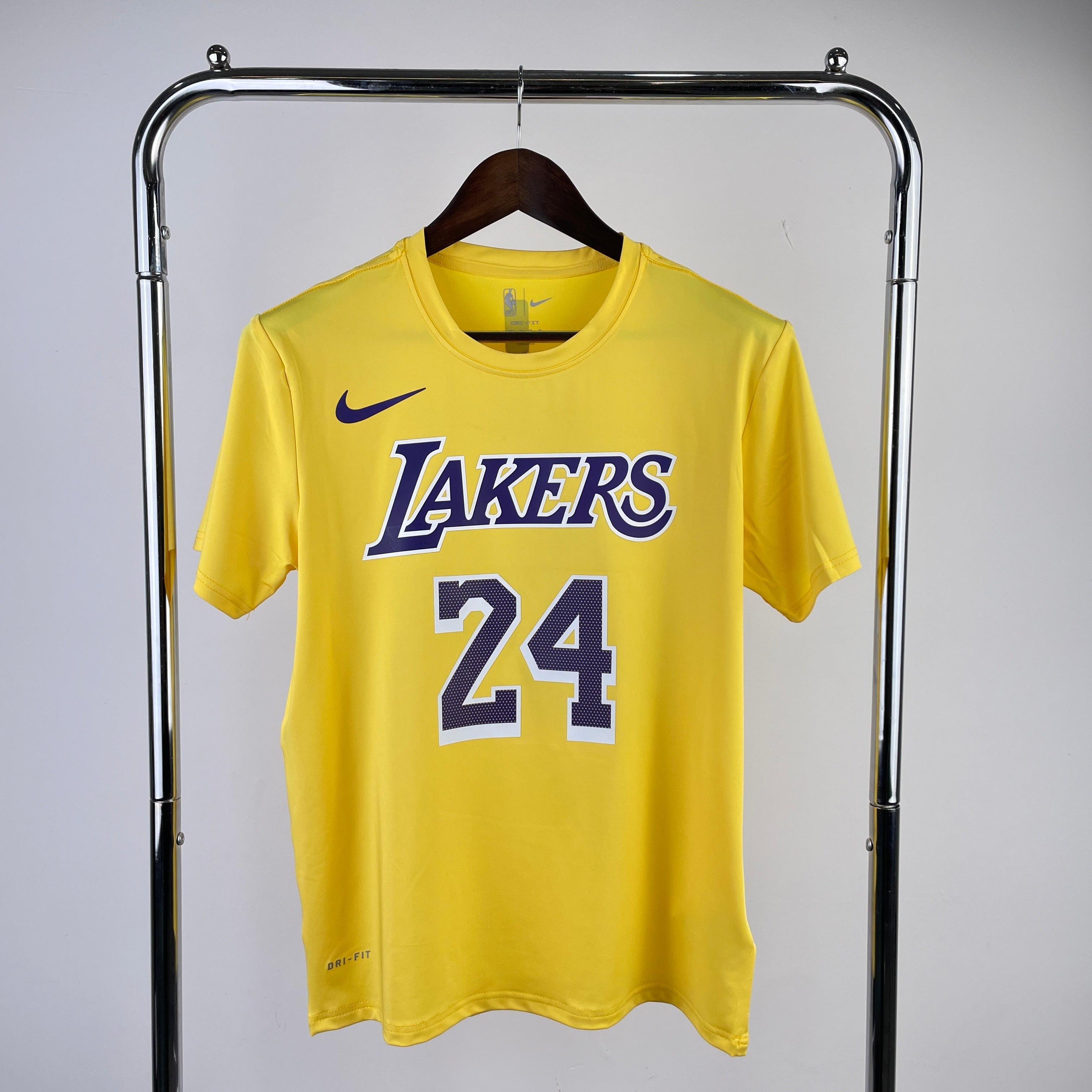 Los Angeles Lakers #24 T-Shirt