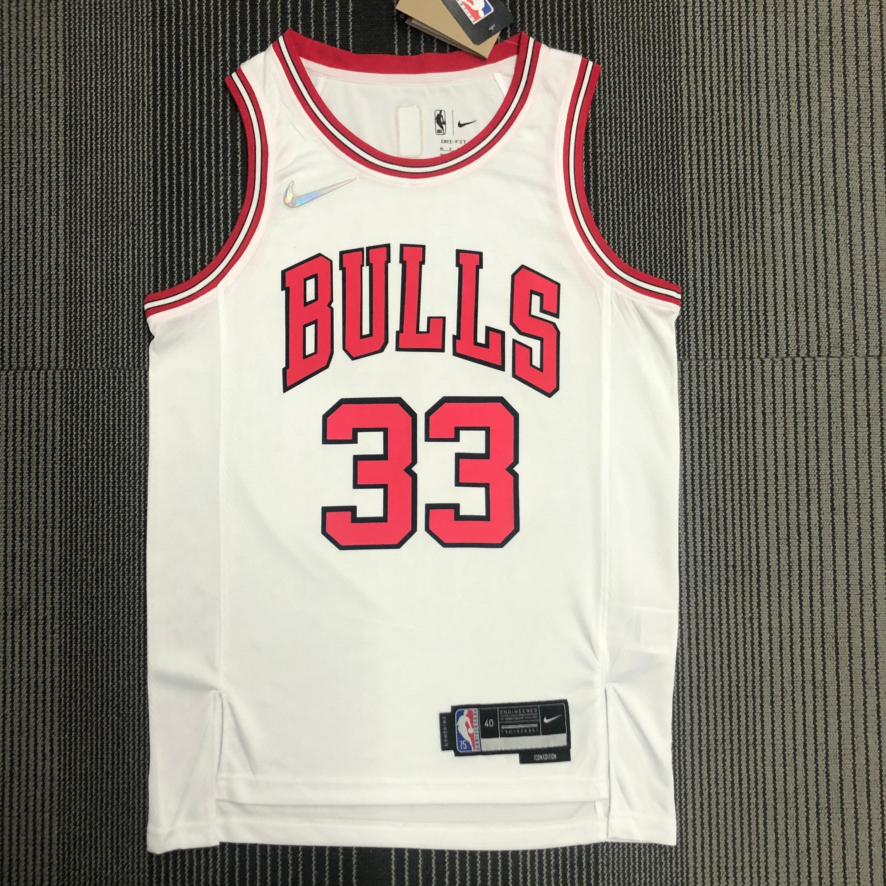 Chicago Bulls 75th Anniversary #33 Scottie Pippen