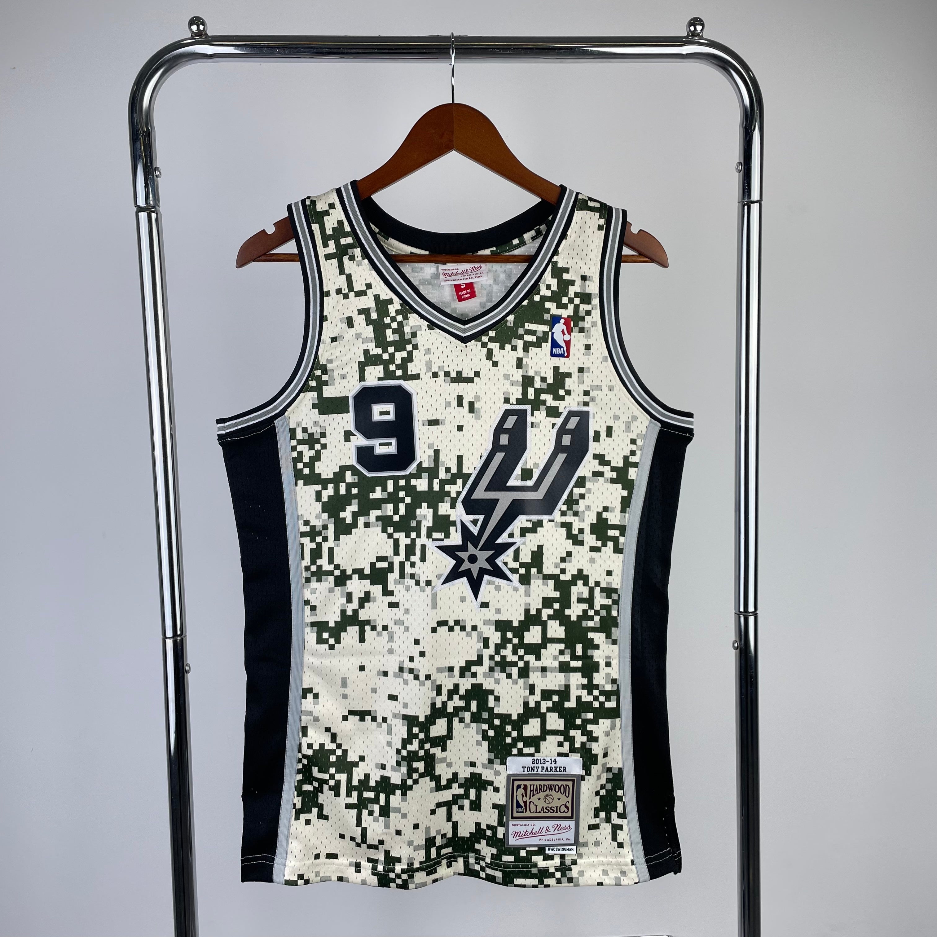 San Antonio Spurs Retro #9 Tony Parker
