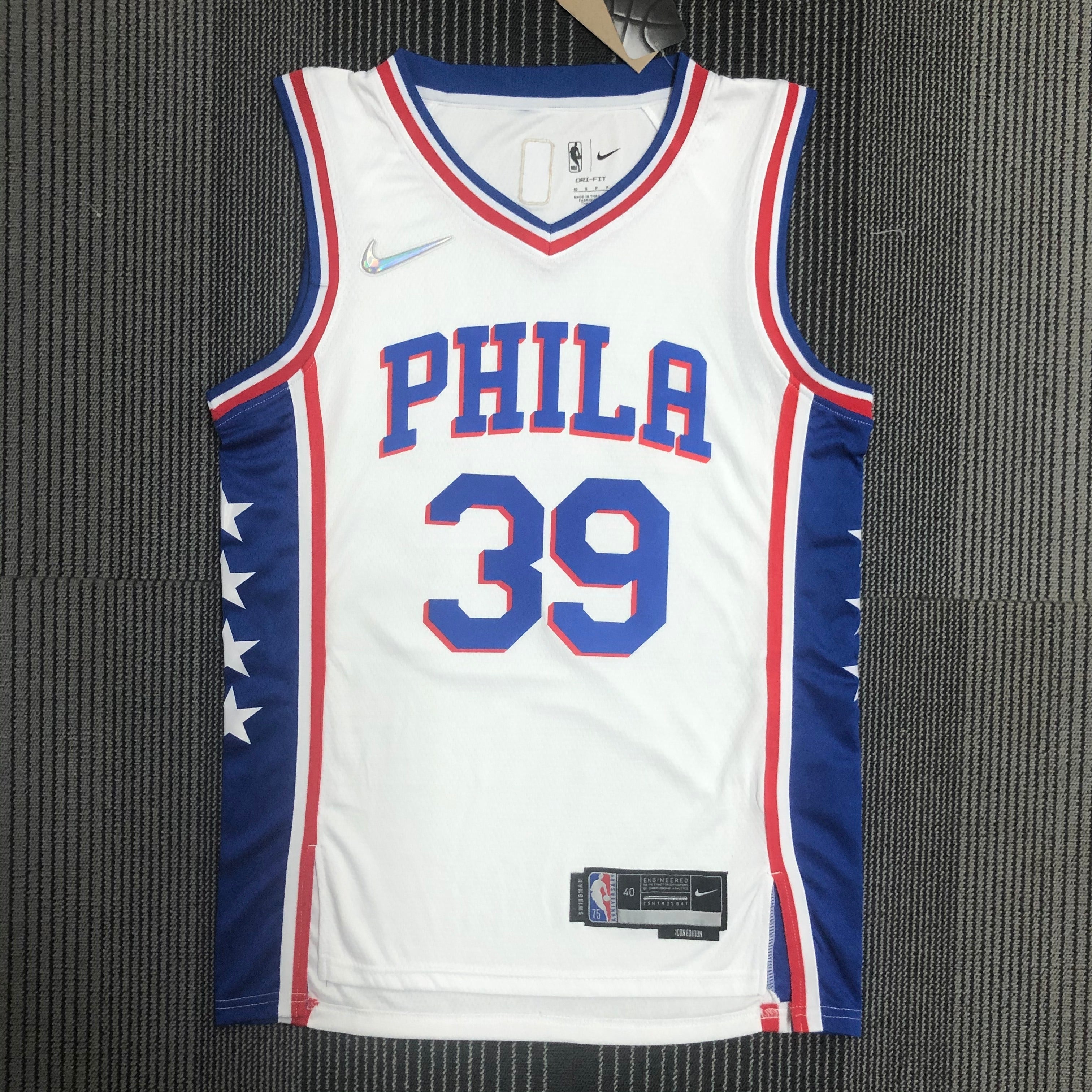 Philadelphia 76ers 75th Anniversary #39