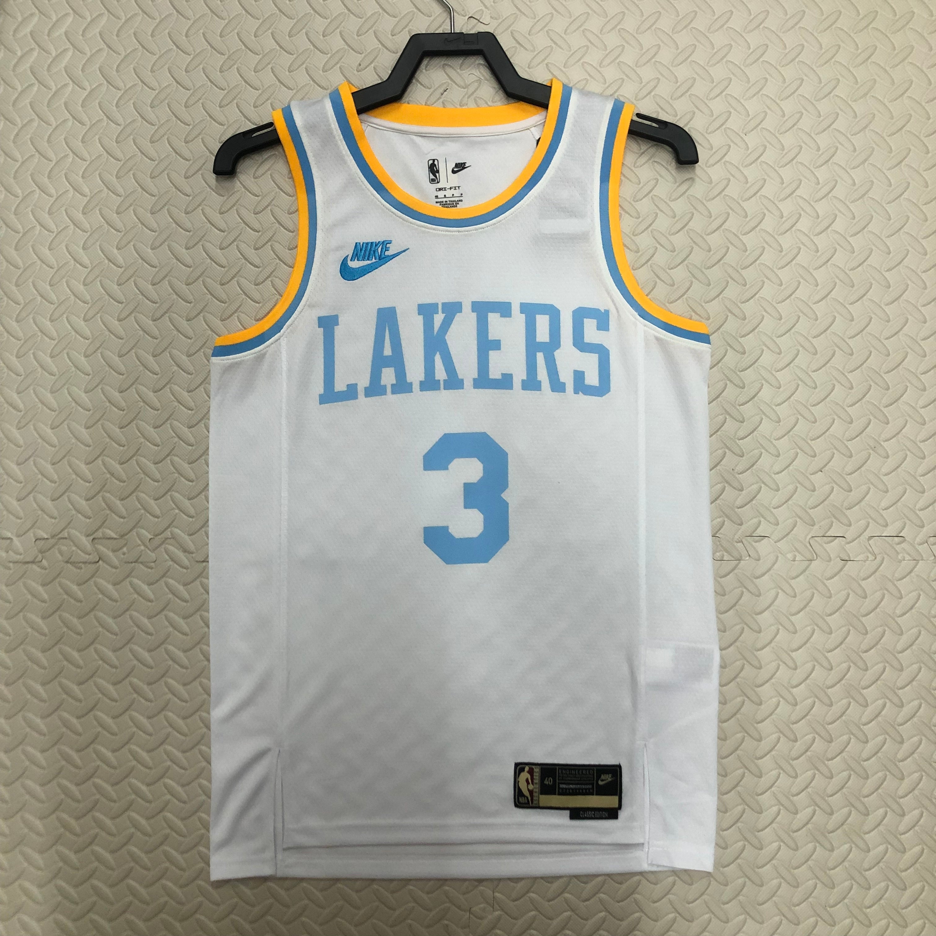 Los Angeles Lakers Retro #3 Anthony Davis (2022-23)