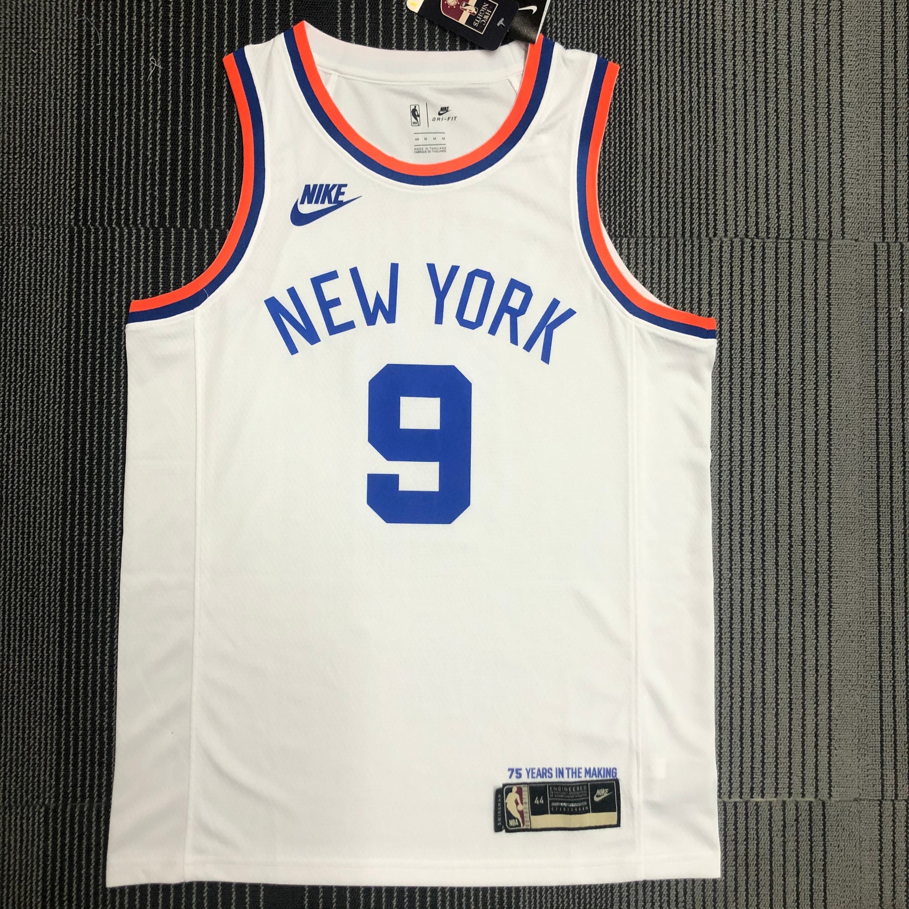 New York Knicks Retro #9