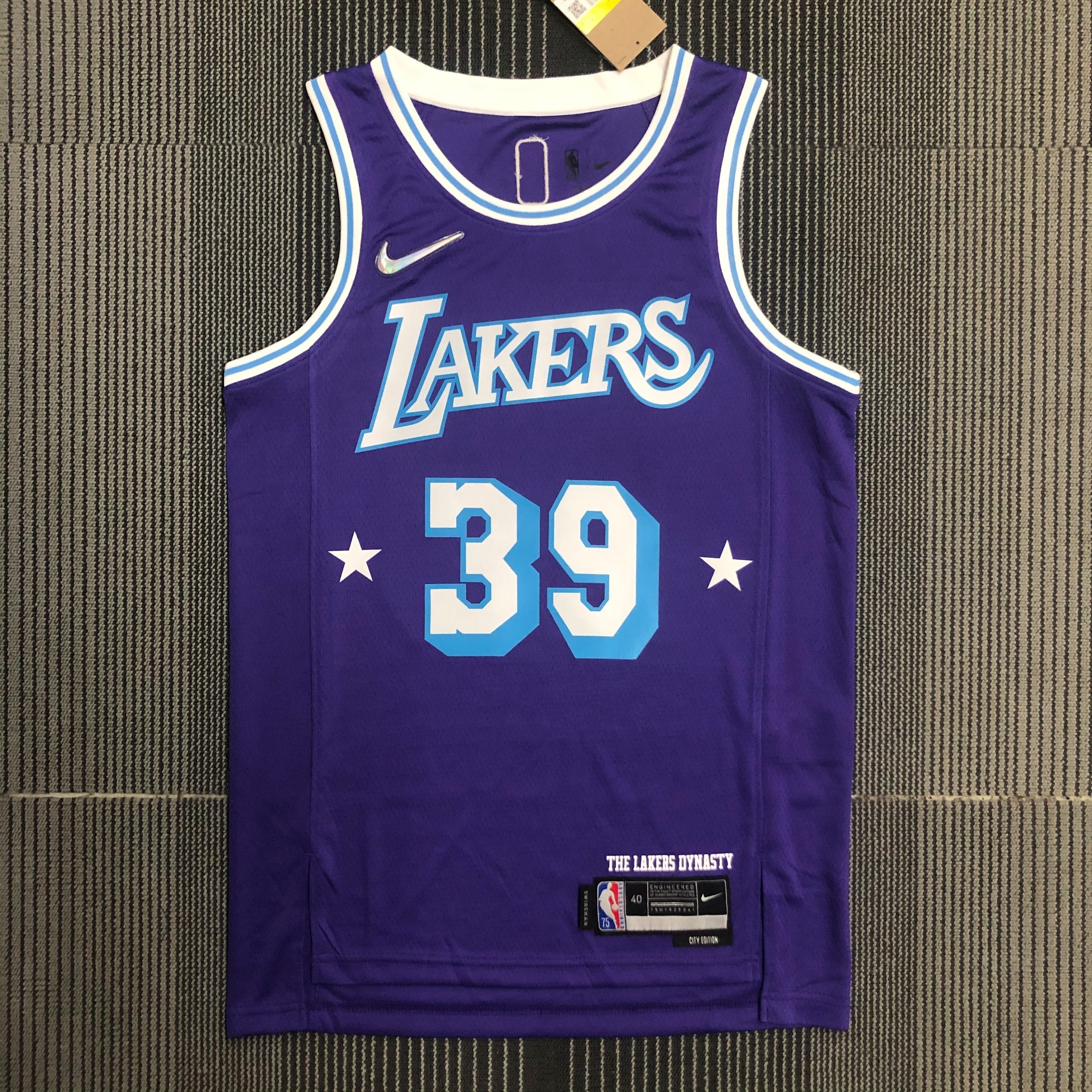 Los Angeles Lakers City Edition #39