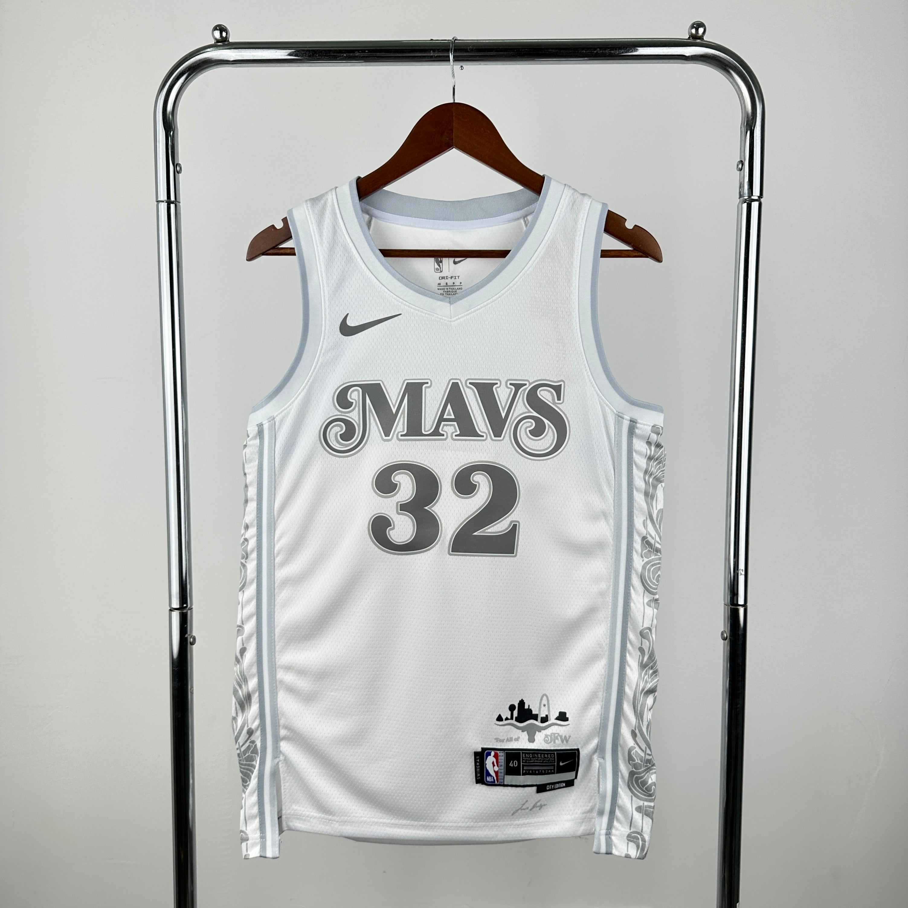 Dallas Mavericks City Edition #32 (2024-25)