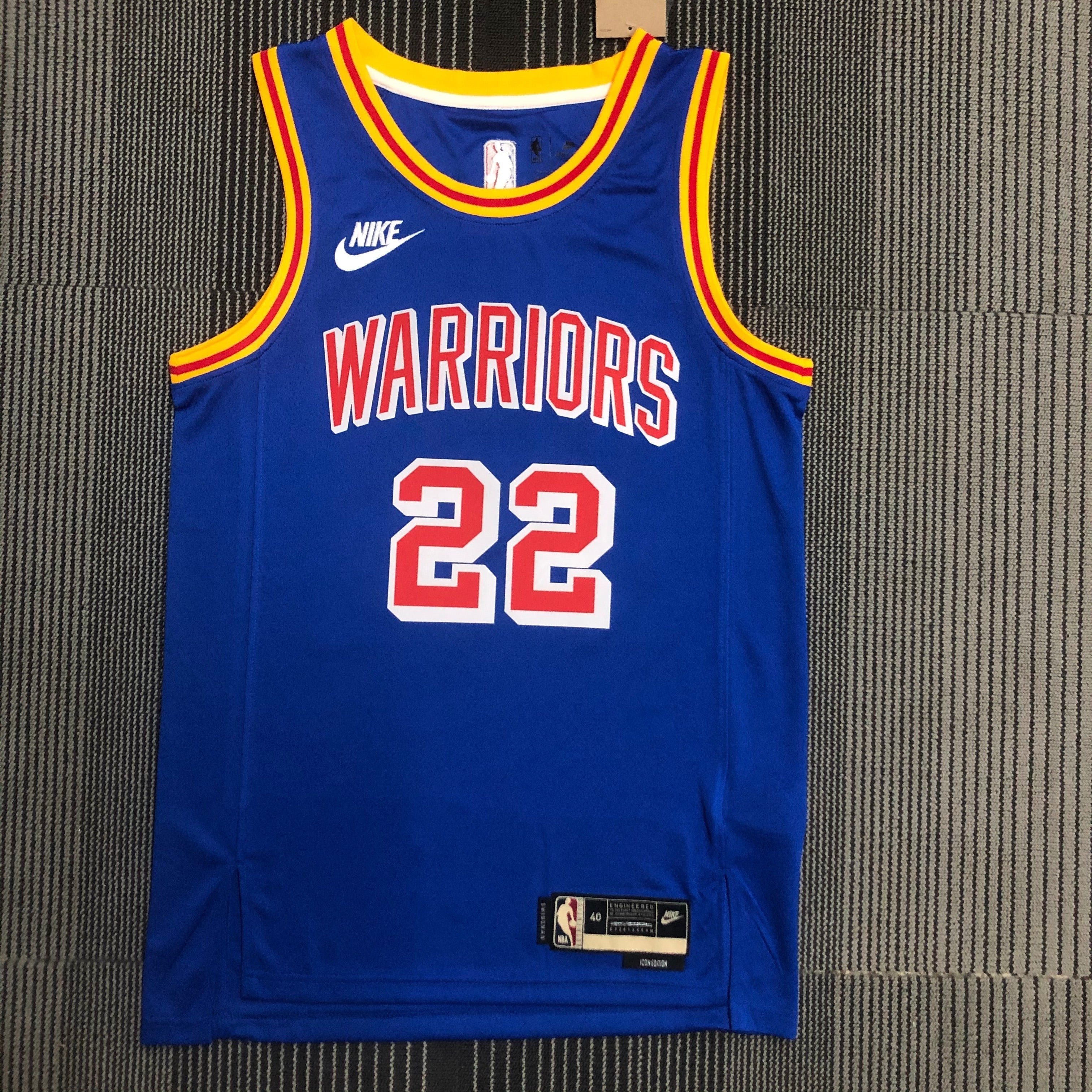 Golden State Warriors Retro #22