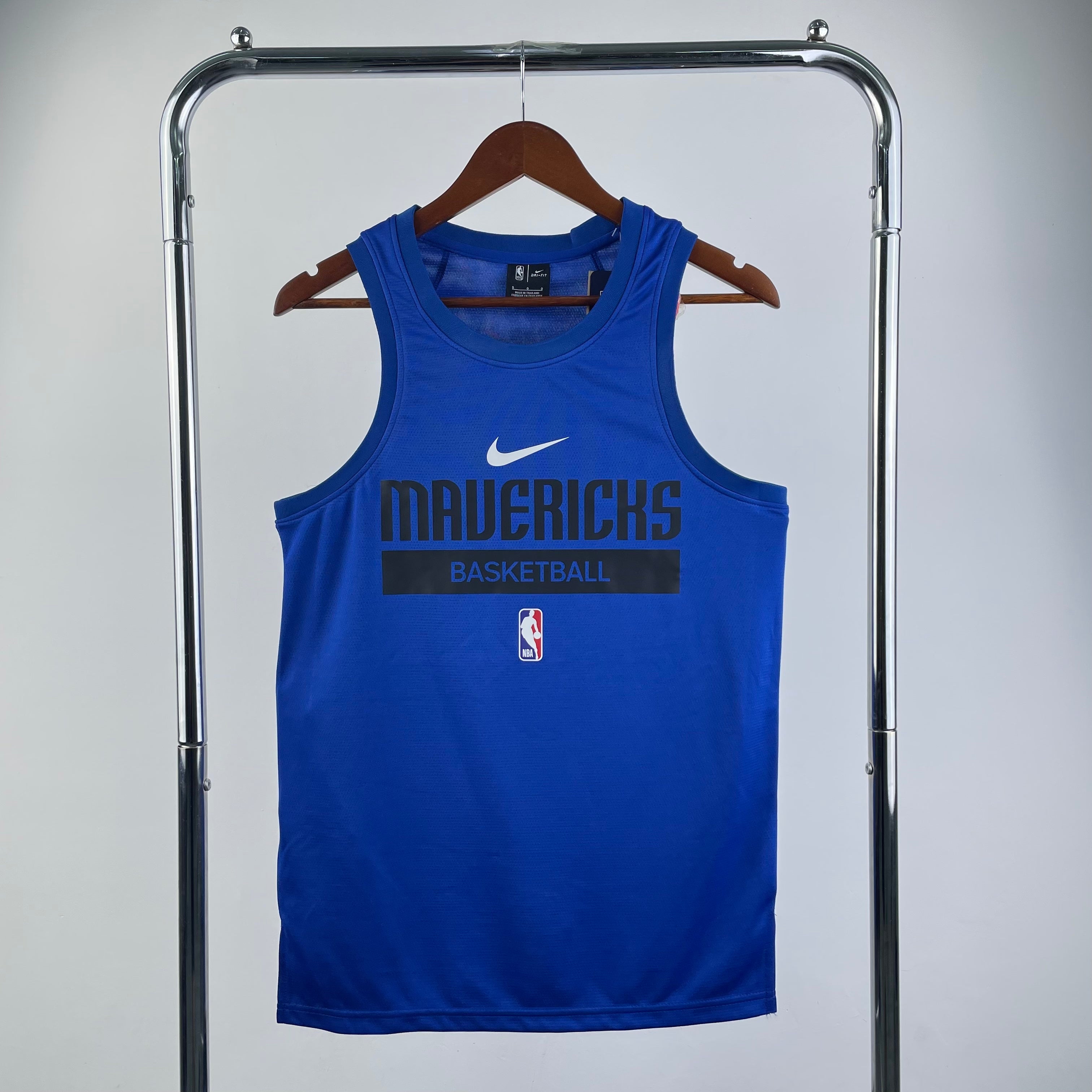 Dallas Mavericks Practice Jersey (2022-23)