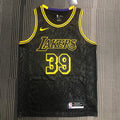 Los Angeles Lakers #39