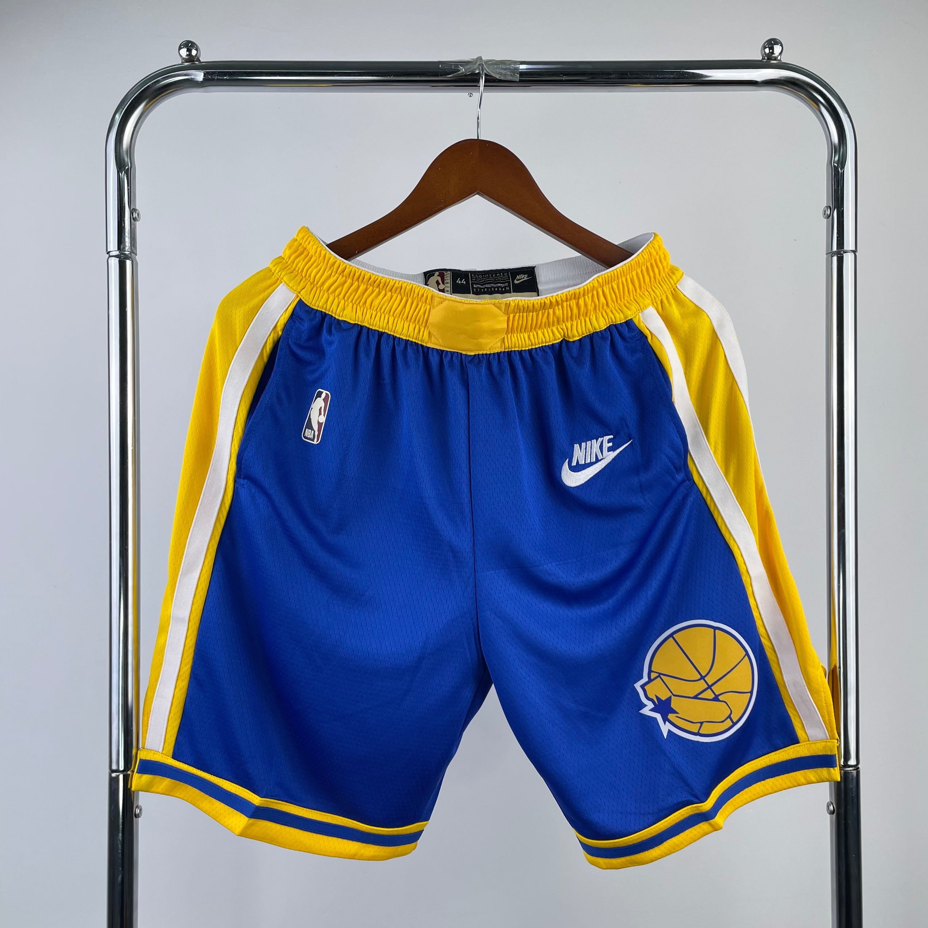 Golden State Warriors Retro Shorts (2022-23)