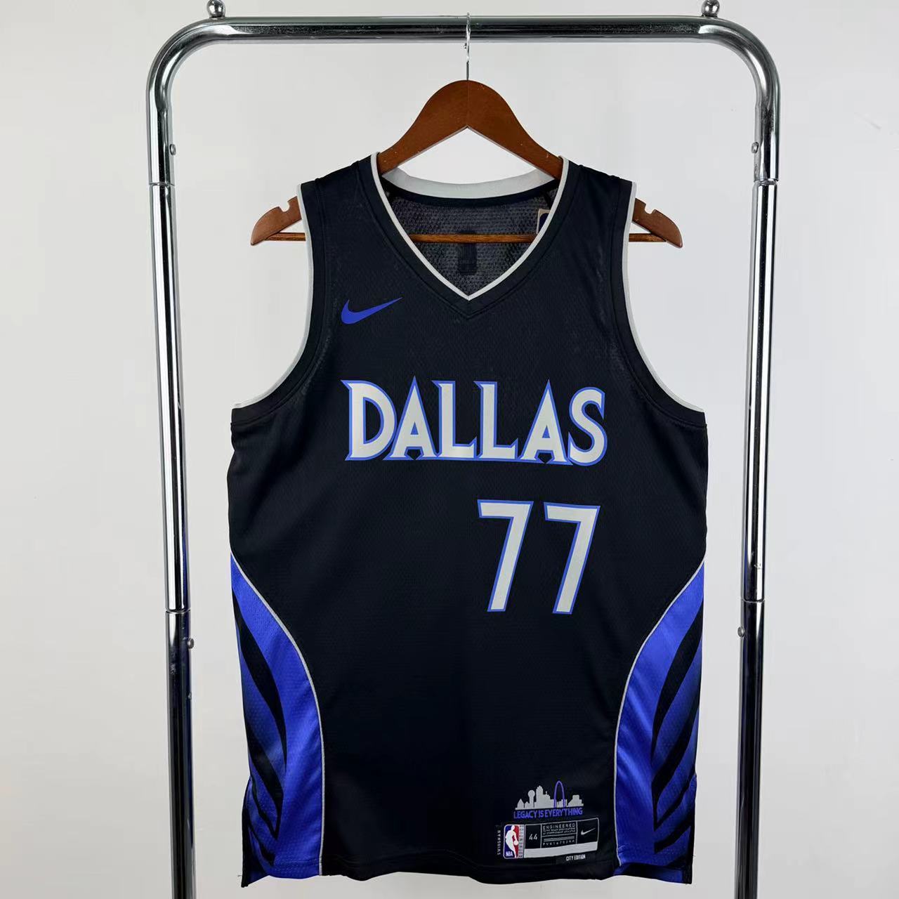 Dallas Mavericks City Edition #77 (2025-26)