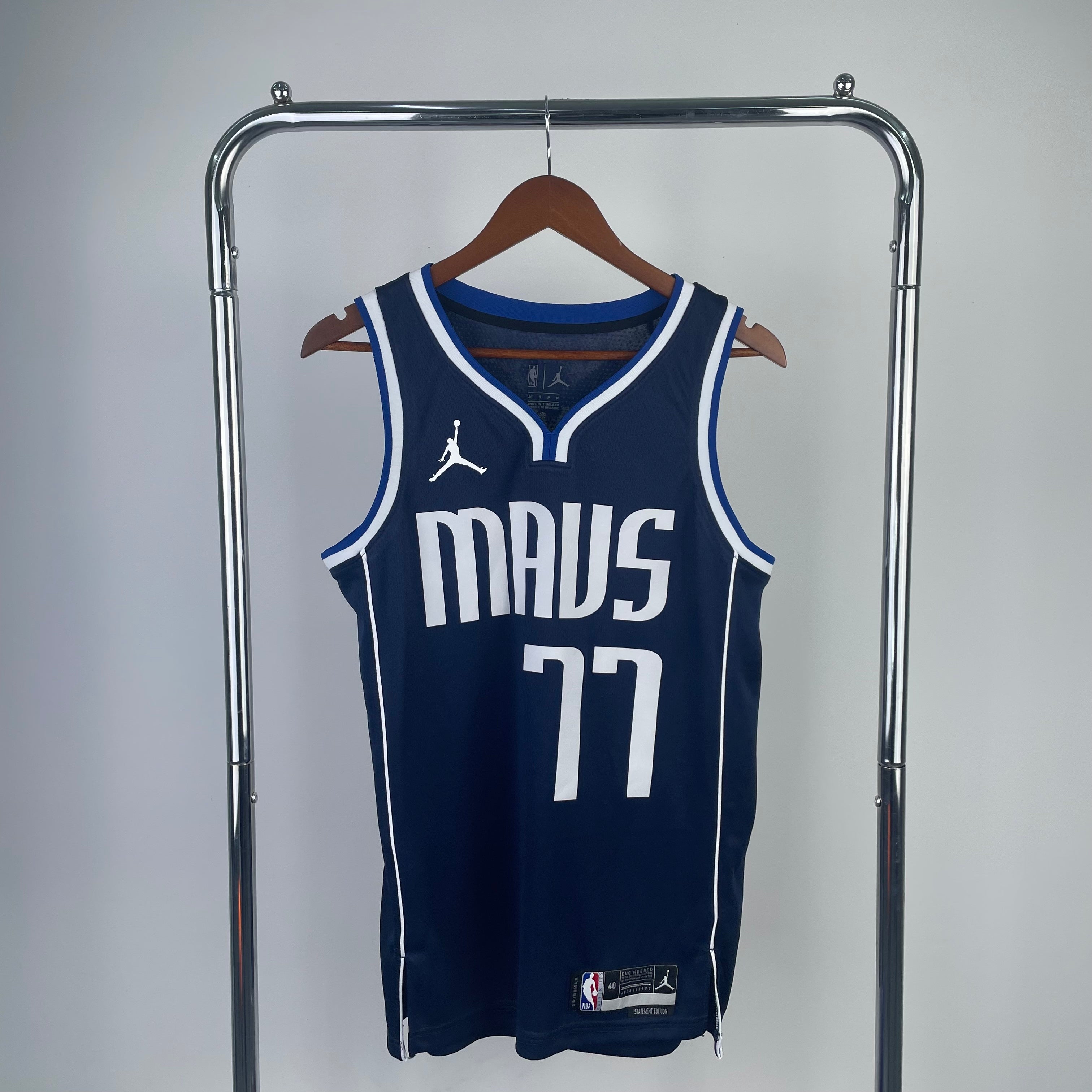 Dallas Mavericks #77 Luka Doncic (2022-23)