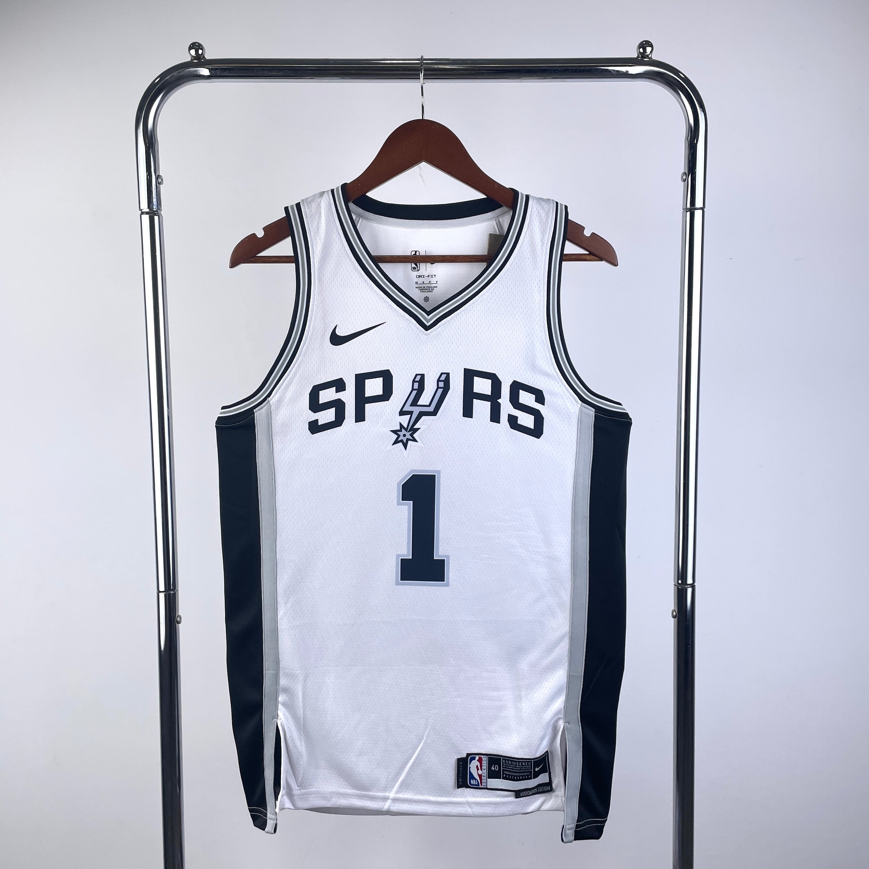 San Antonio Spurs #1 Victor Wembanyama
