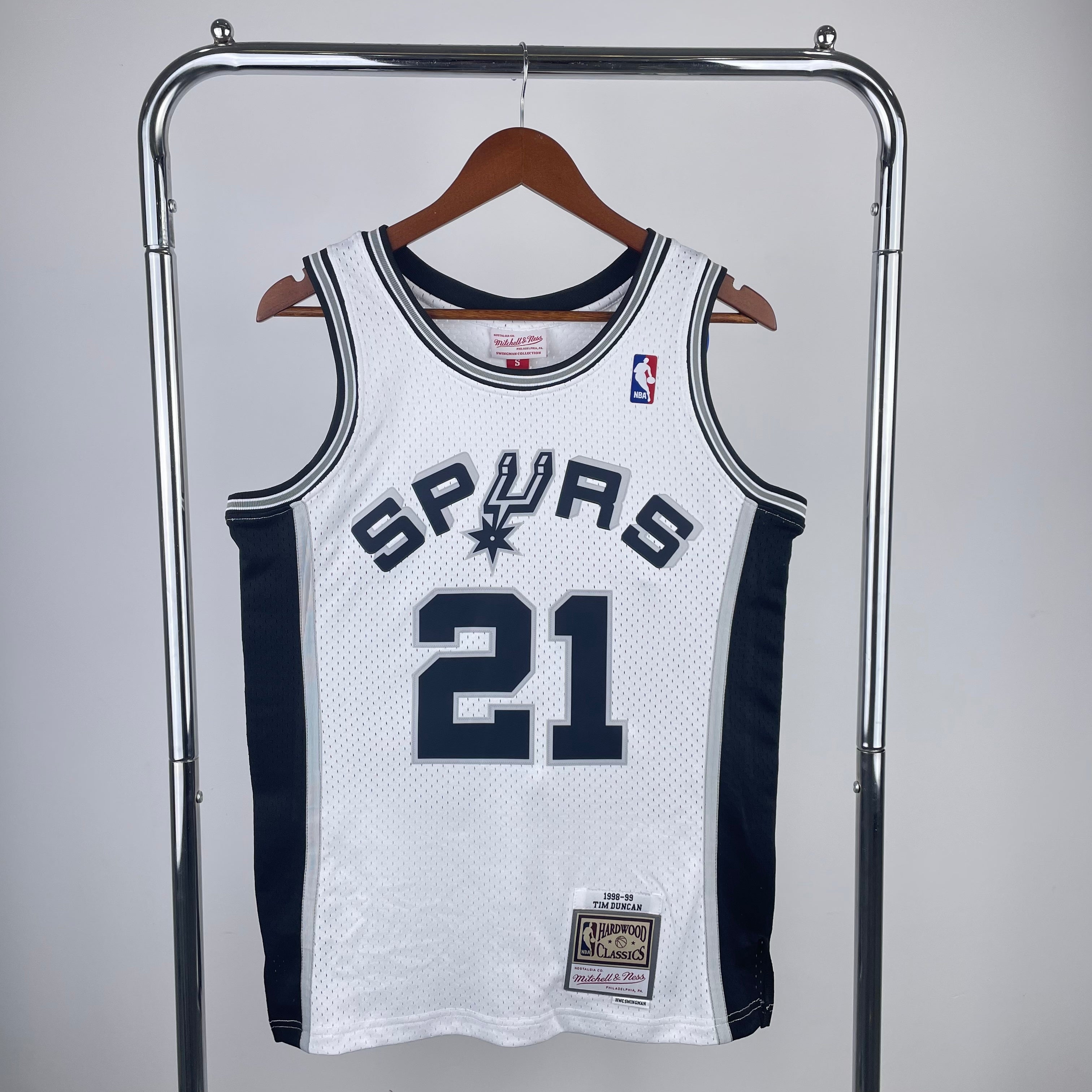 San Antonio Spurs Retro #21 Tim Duncan