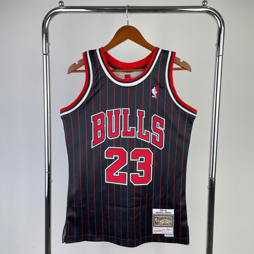 Chicago Bulls Retro #23 Michael Jordan