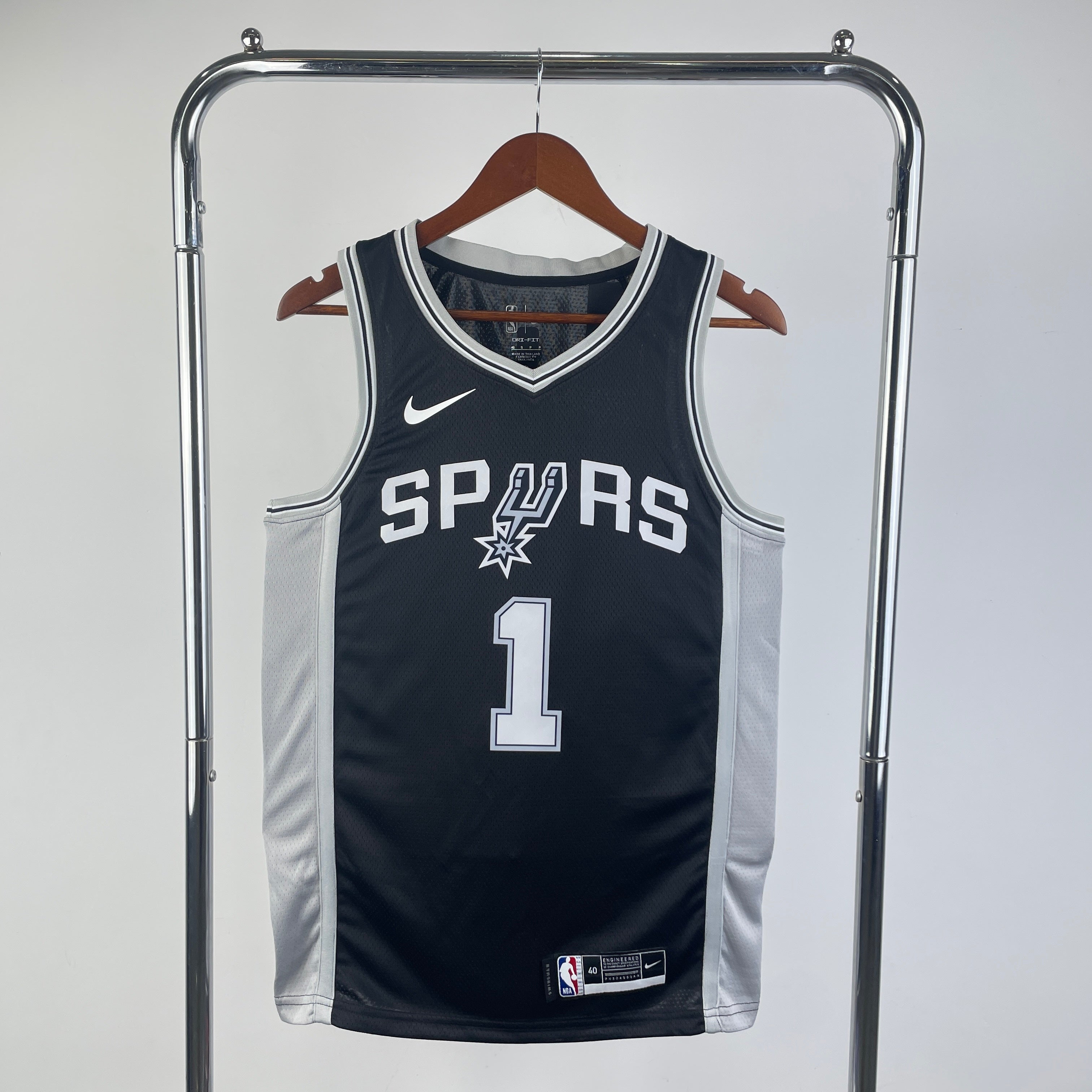 San Antonio Spurs #1 Victor Wembanyama
