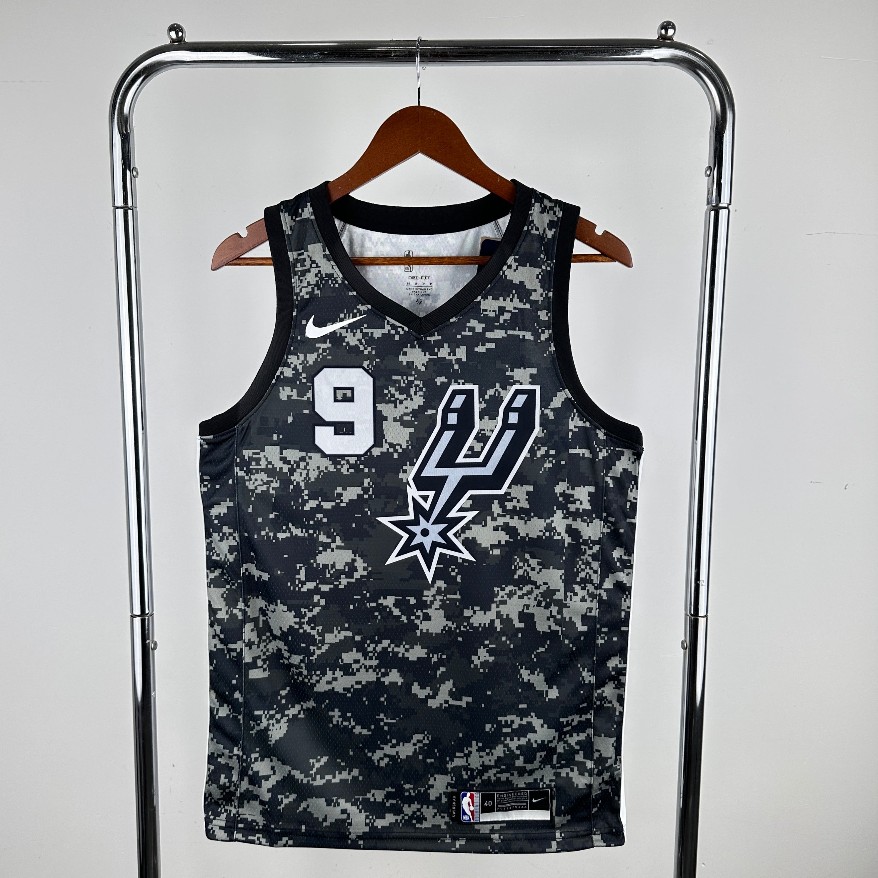San Antonio Spurs #9 Tony Parker