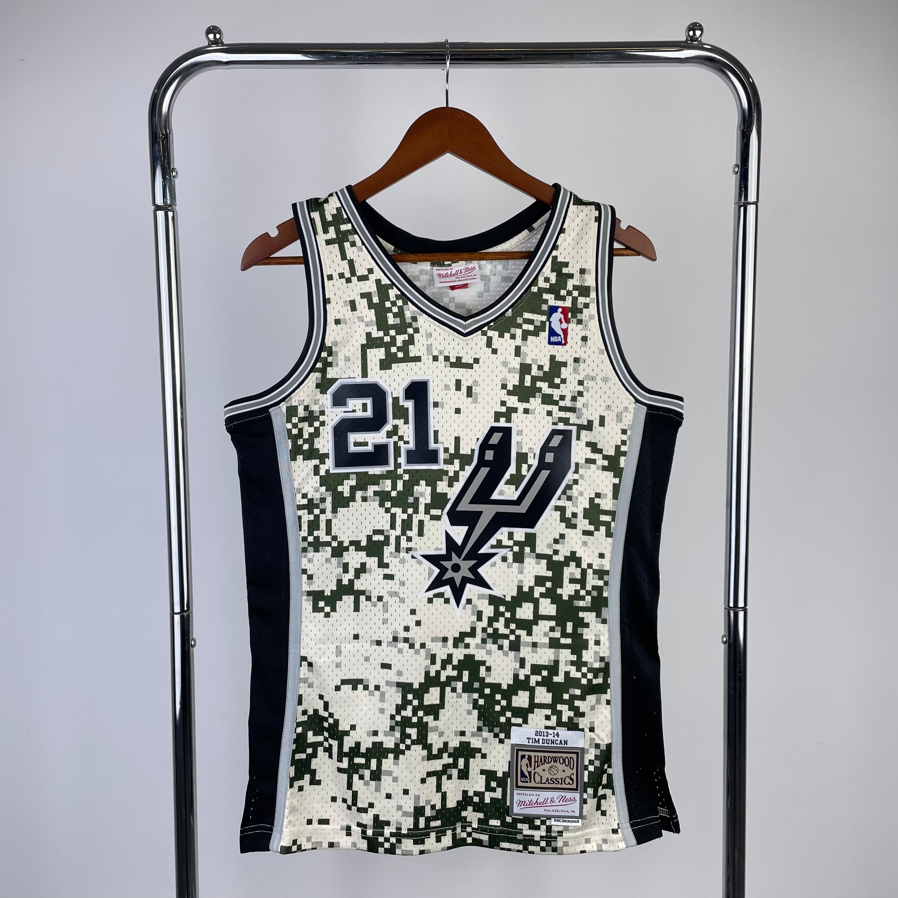 San Antonio Spurs Retro #21 Tim Duncan