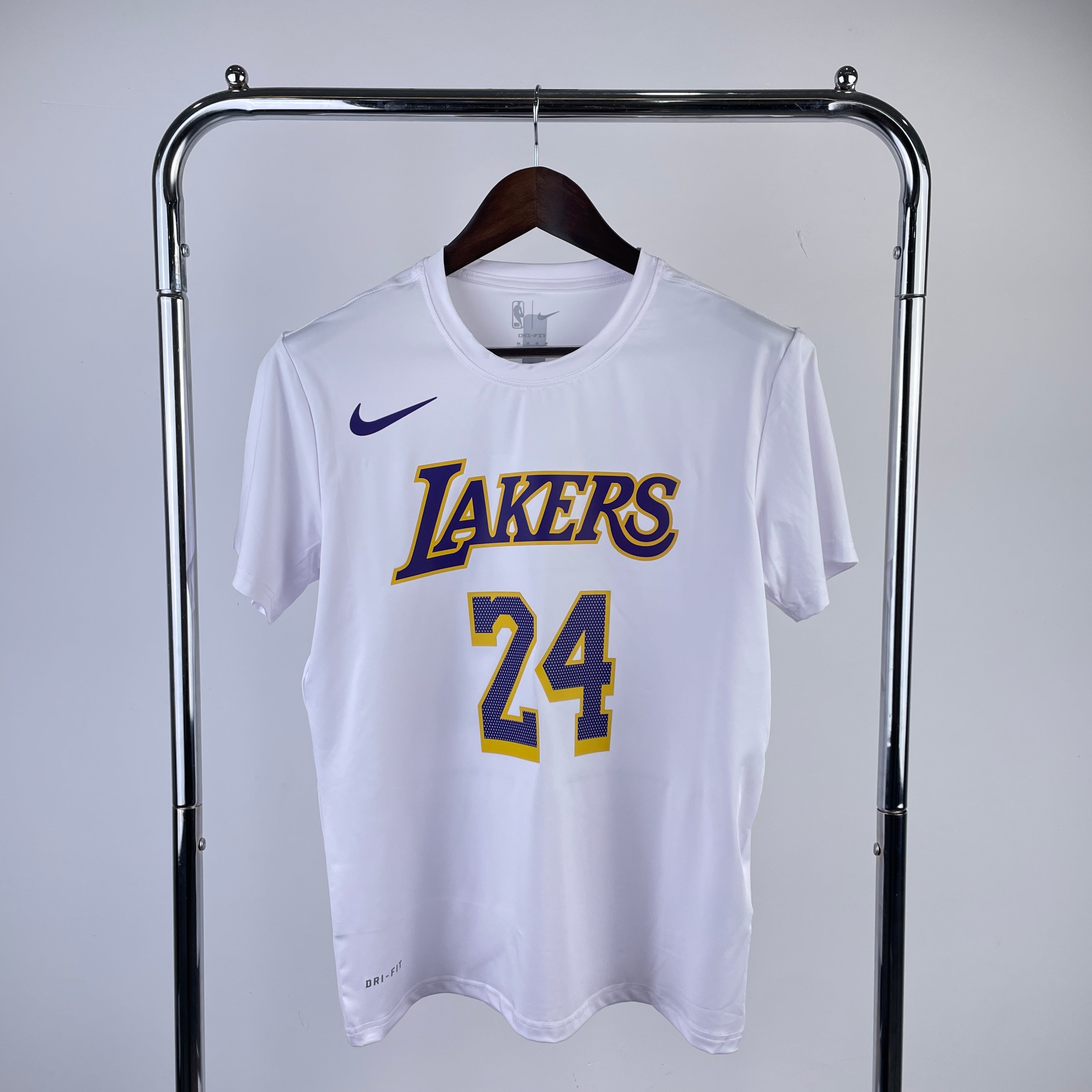 Los Angeles Lakers #24 T-Shirt