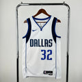 Dallas Mavericks #32