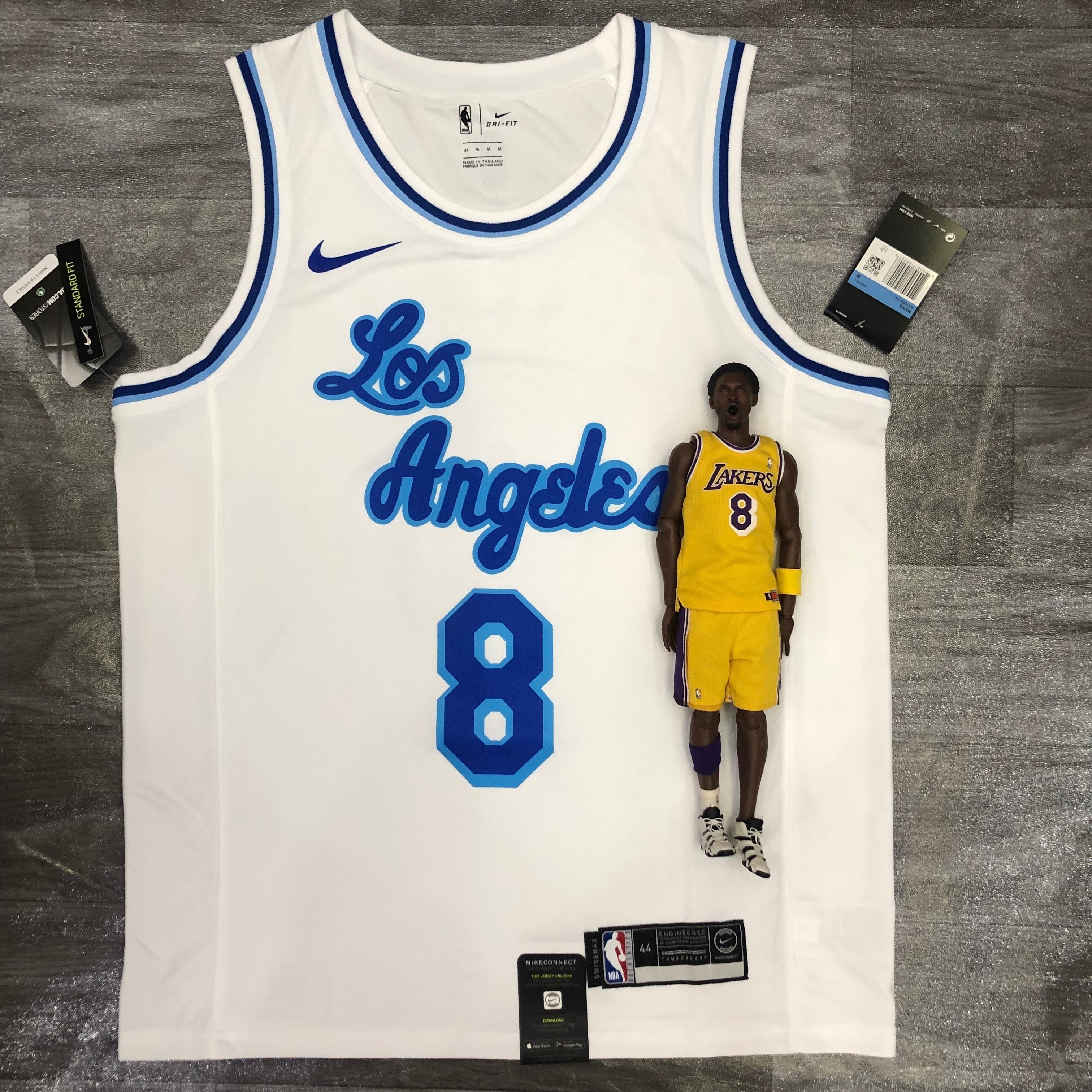 Los Angeles Lakers Retro #8 Kobe Bryant