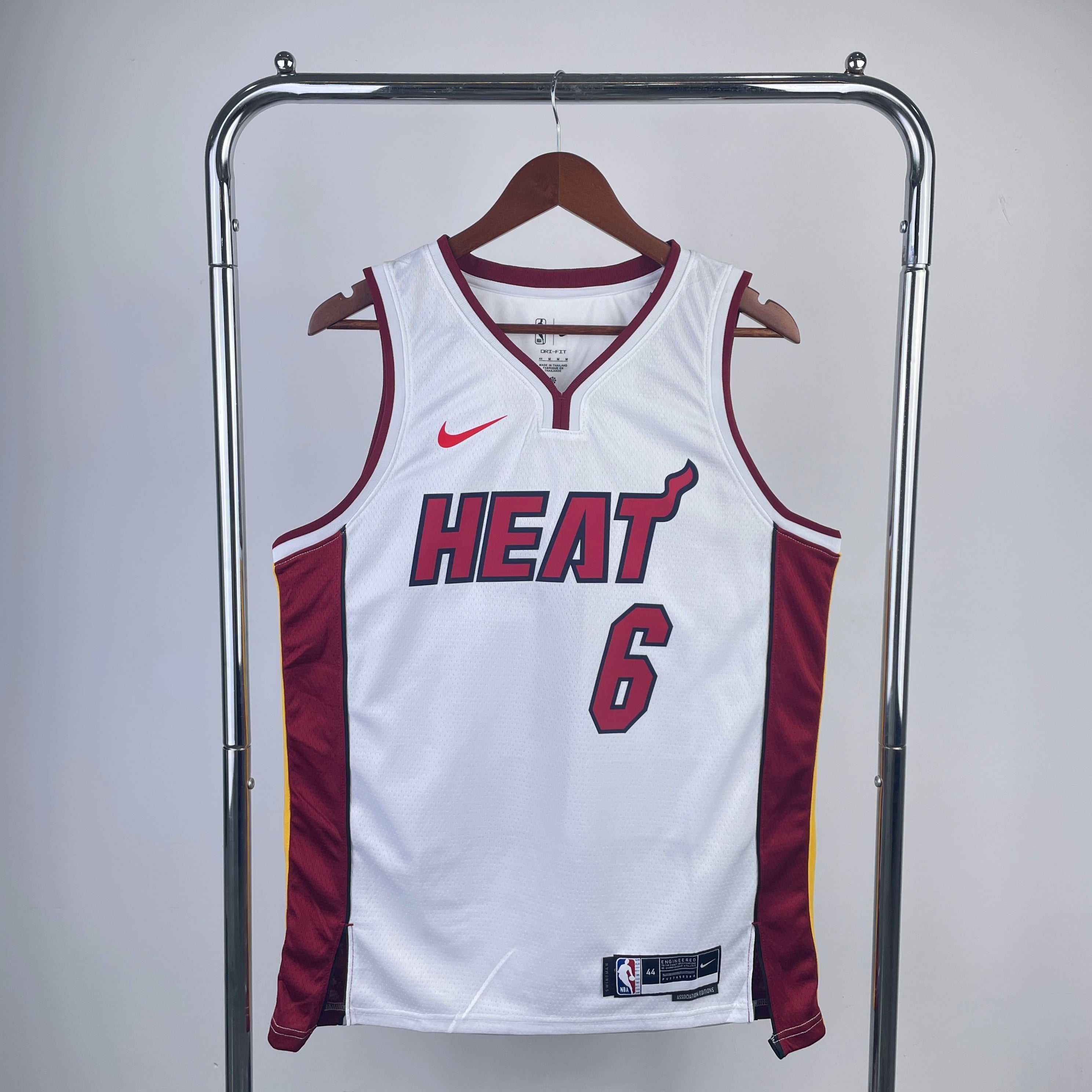 Miami Heat #6 LeBron James
