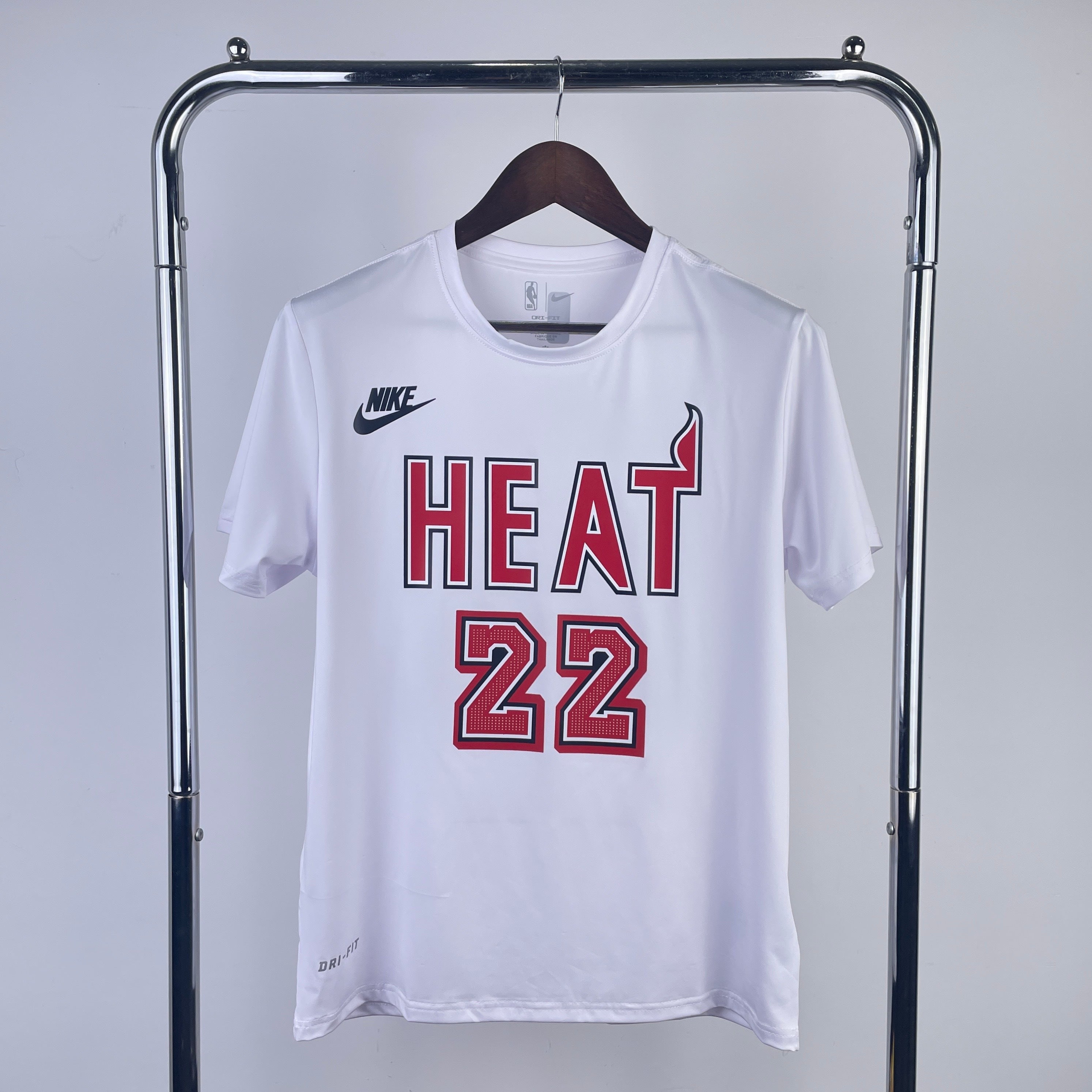 Miami Heat Retro #22 Jimmy Butler T-Shirt (2022-23)