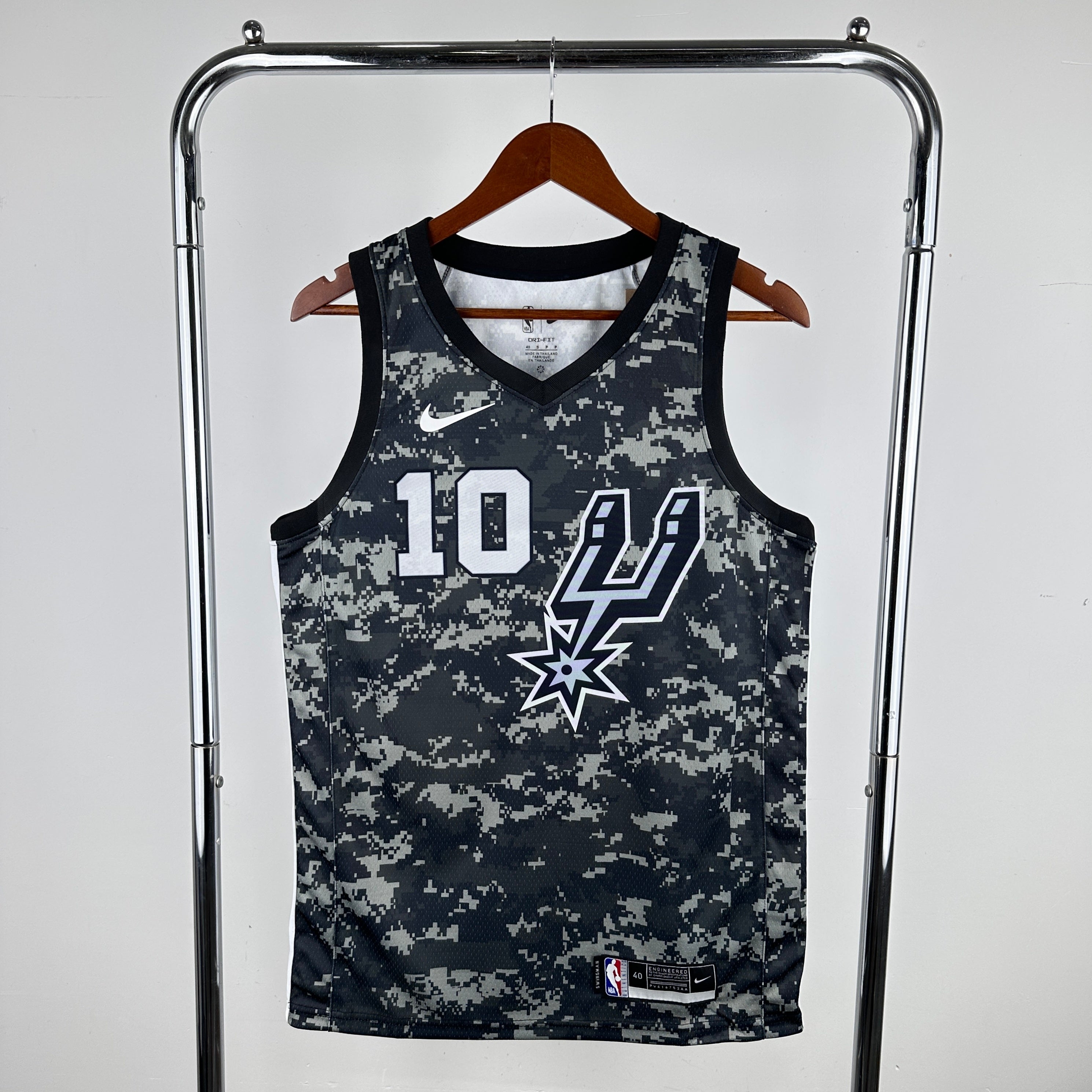 San Antonio Spurs #10