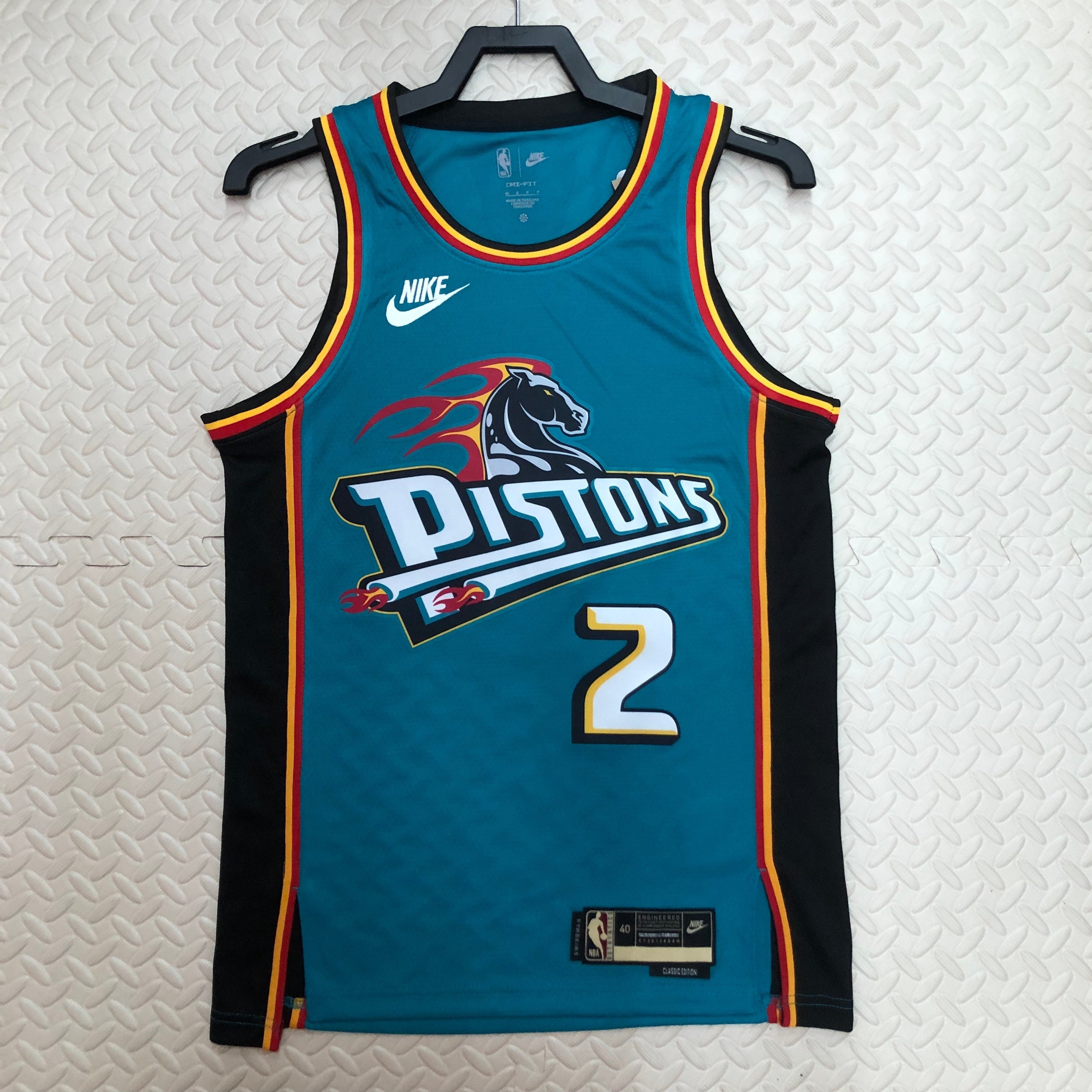 Detroit Pistons Retro #2 (2022-23)